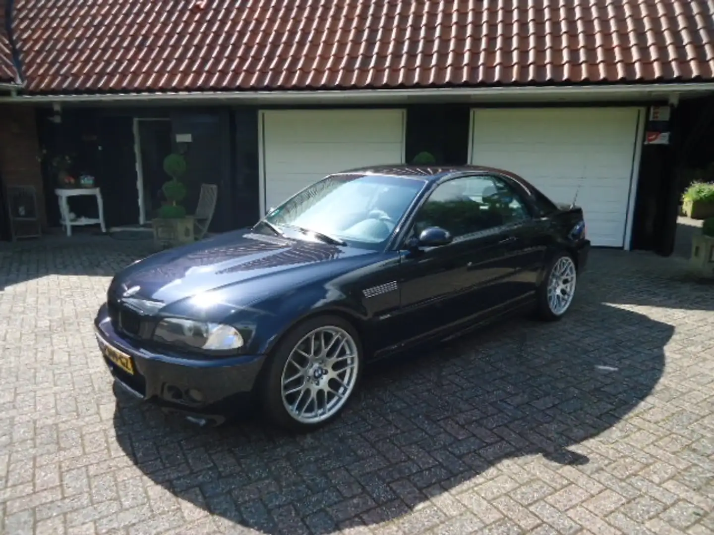 BMW M3 E 46 Cabrio SMG 420 PK Zwart - 1