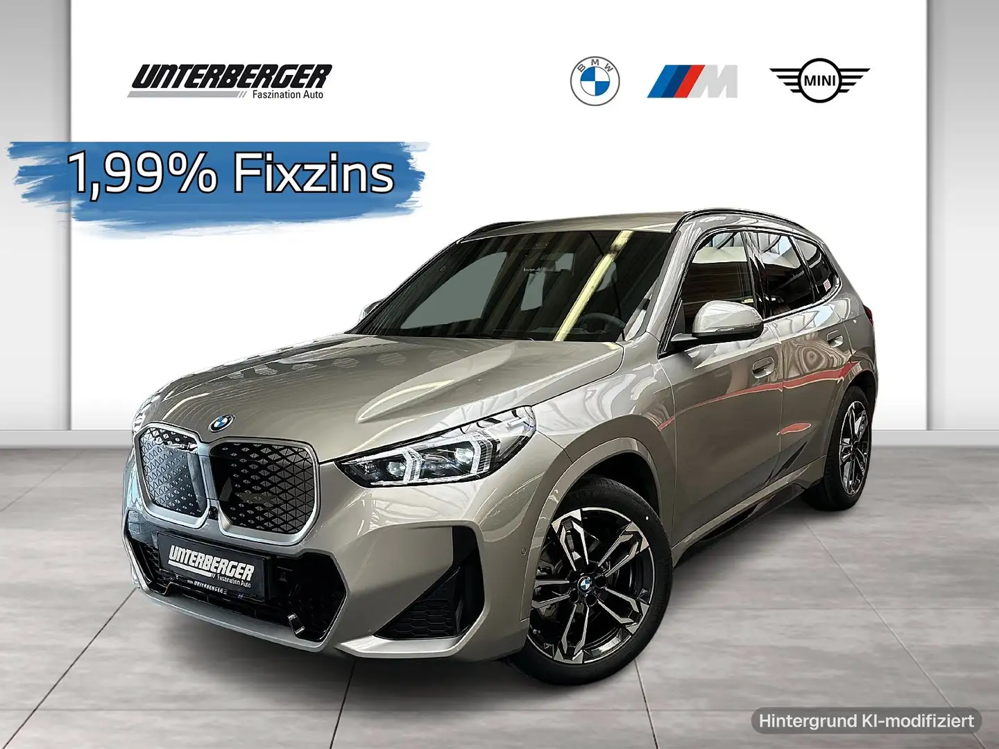 BMW iX1 eDrive20 1,99% Fixzinsaktion M Sportpaket Head-Up Silber - 1