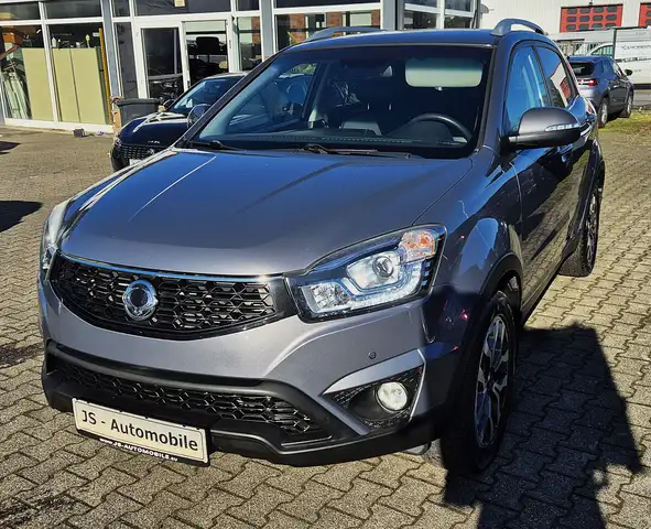 SsangYong Korando 2.2Diesel e-XDi 220 AT AHK LEDER KAMERA SHZ 2.HD