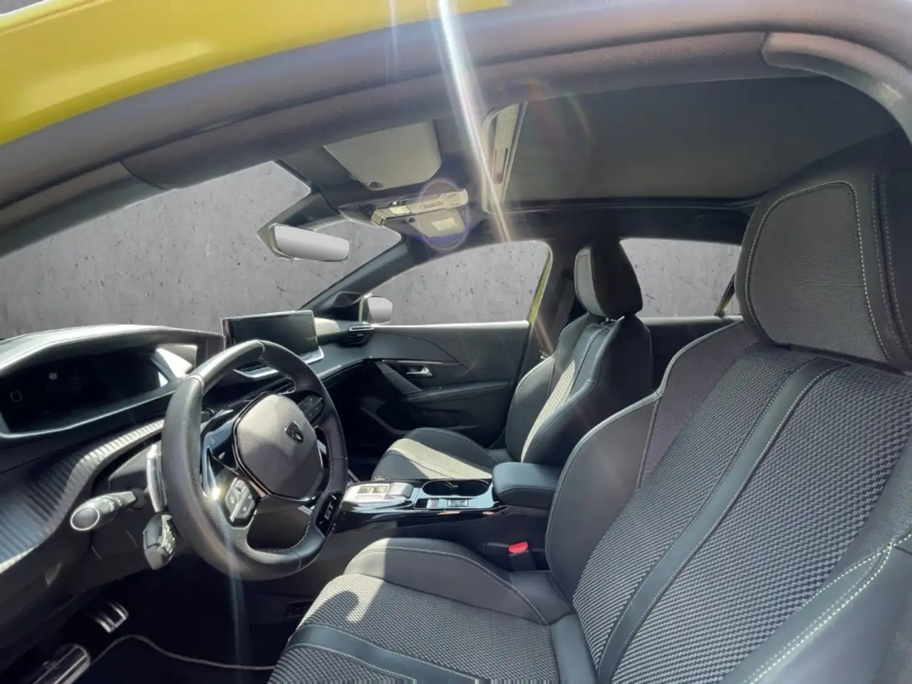 Peugeot 208 Hybrid GT 136 e-DSC6 PANO 360 Kamera LED Apple Car, миниатюра 9