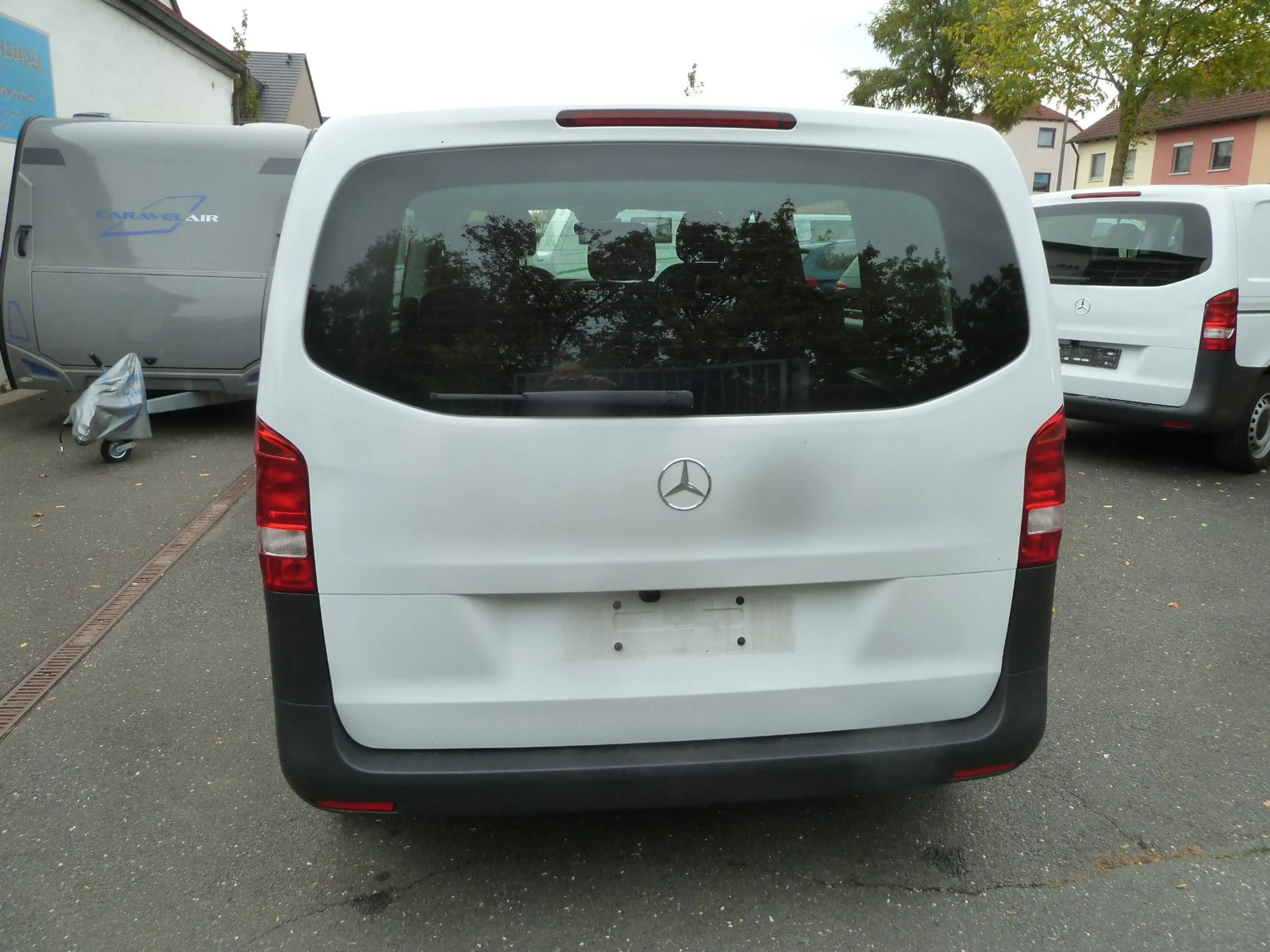 Mercedes-Benz Vito Mixto 114 CDI RWD kompakt 5-SITZER — photo 6