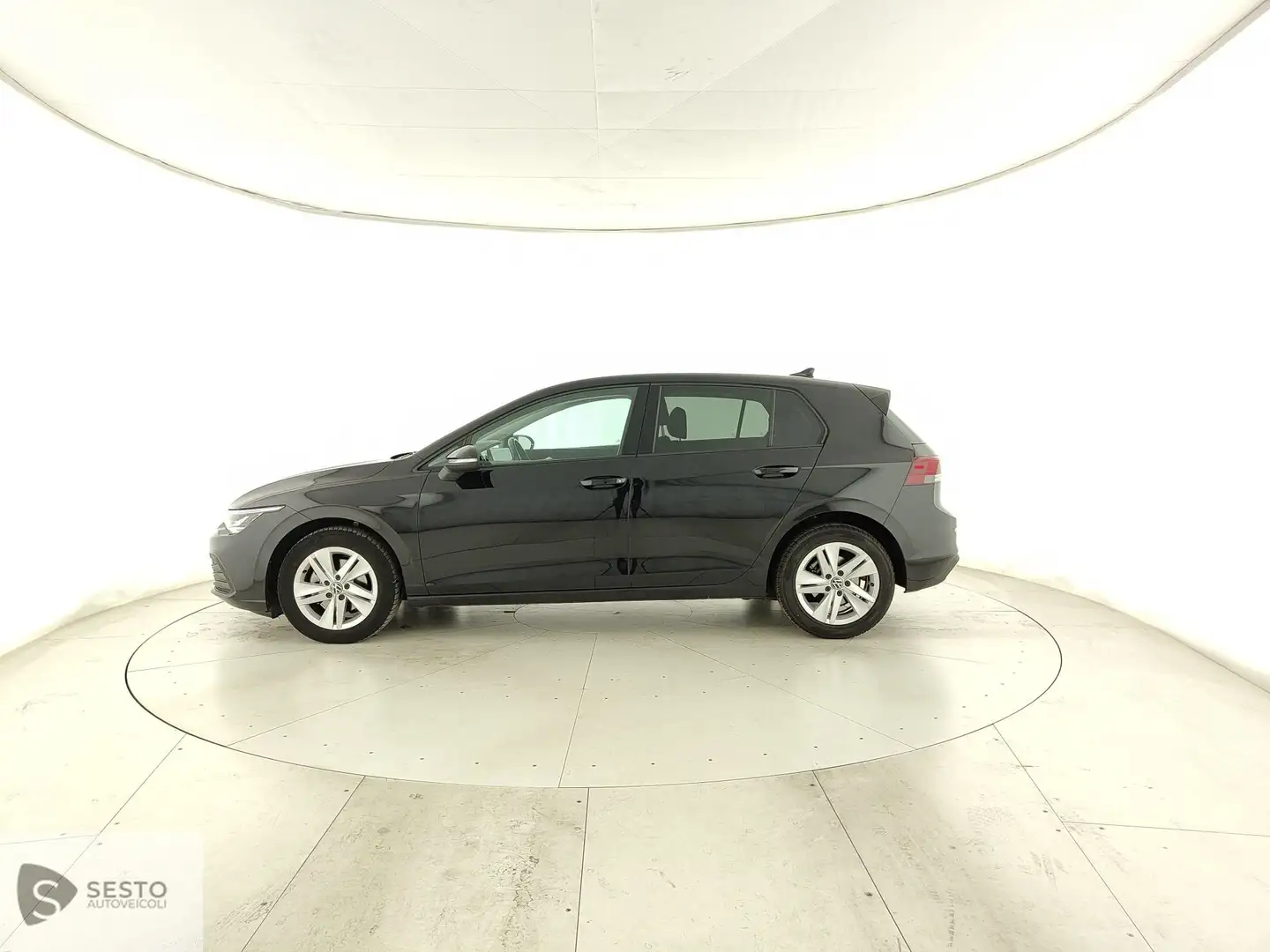 Volkswagen Golf VIII 2020 1.5 tsi evo Life 130cv Schwarz - 2