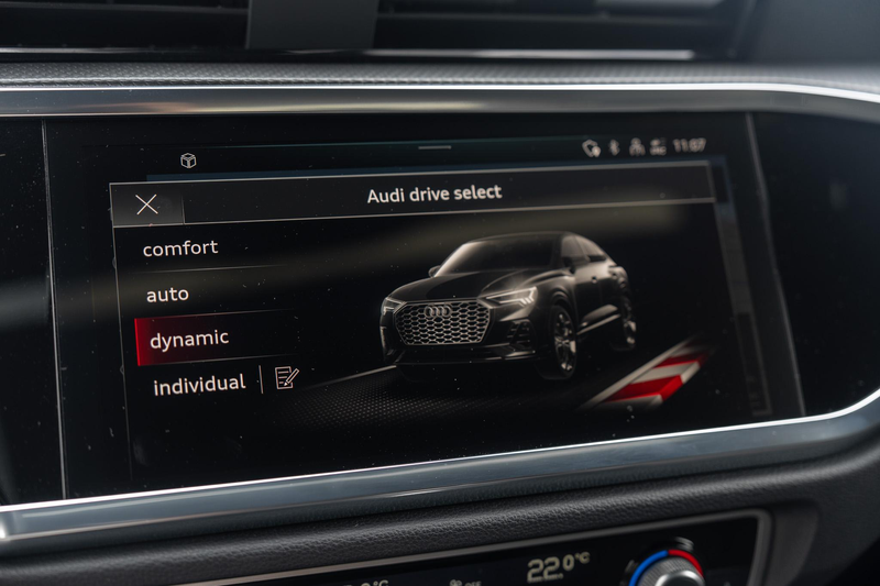 Audi Q3 Sportback 45 TFSI e S-Line 245pk Pano Sonos Camera — photo 15