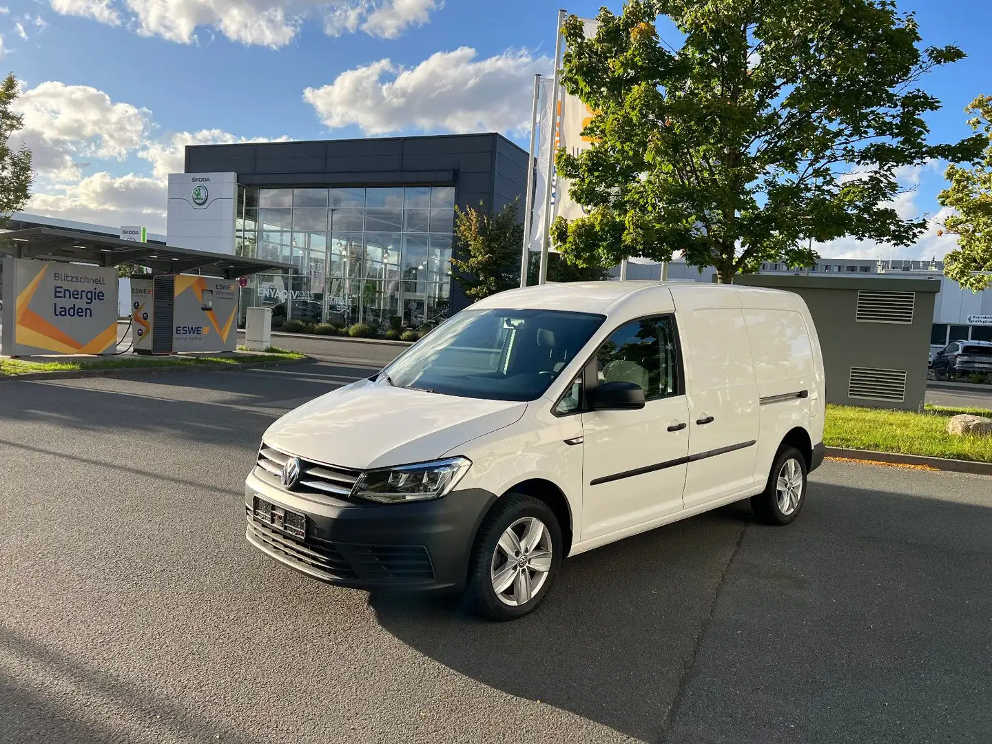 Volkswagen Caddy Maxi 2.0TDI DSG*Klima*Xenon*Kamera*1.Hand* Weiß - 1