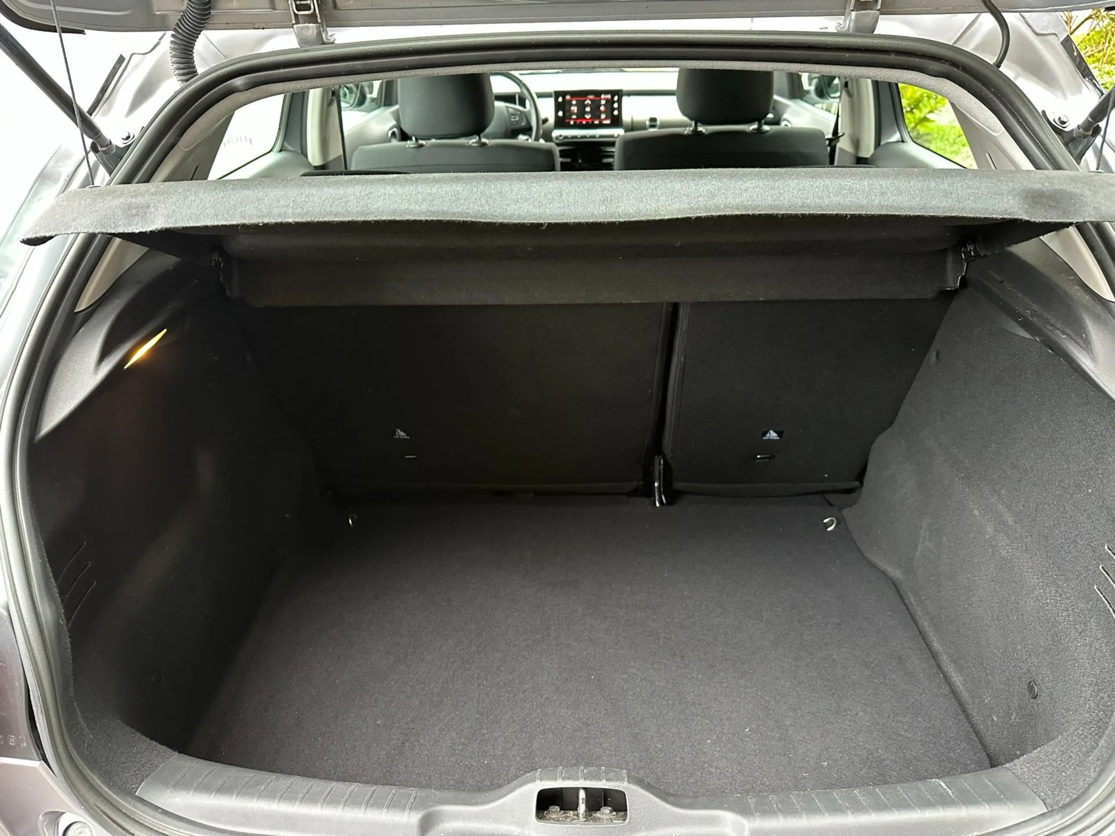 Citroen C4 Cactus 1.2 PureTech Feel — photo 18
