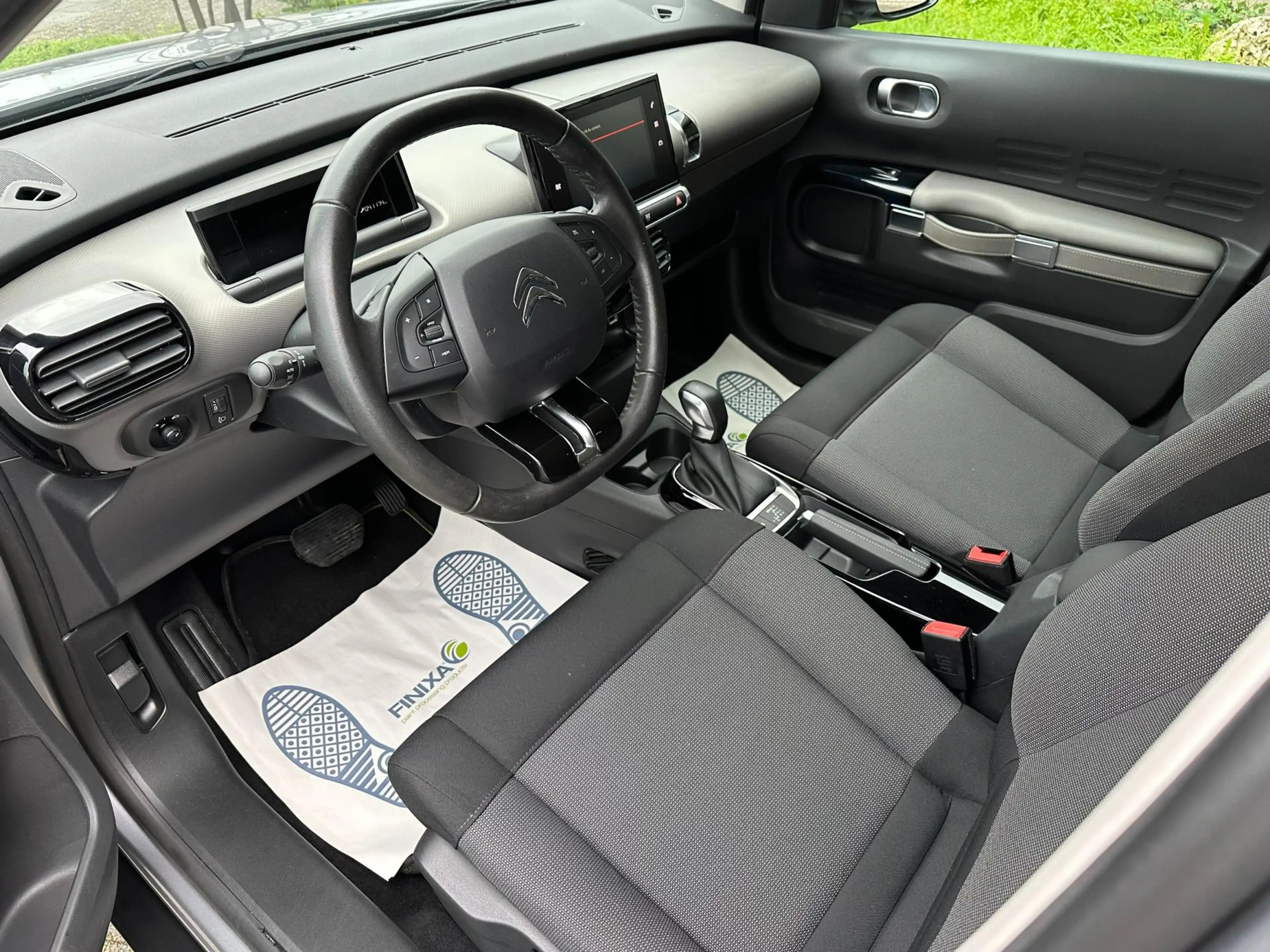 Citroen C4 Cactus 1.2 PureTech Feel — photo 5