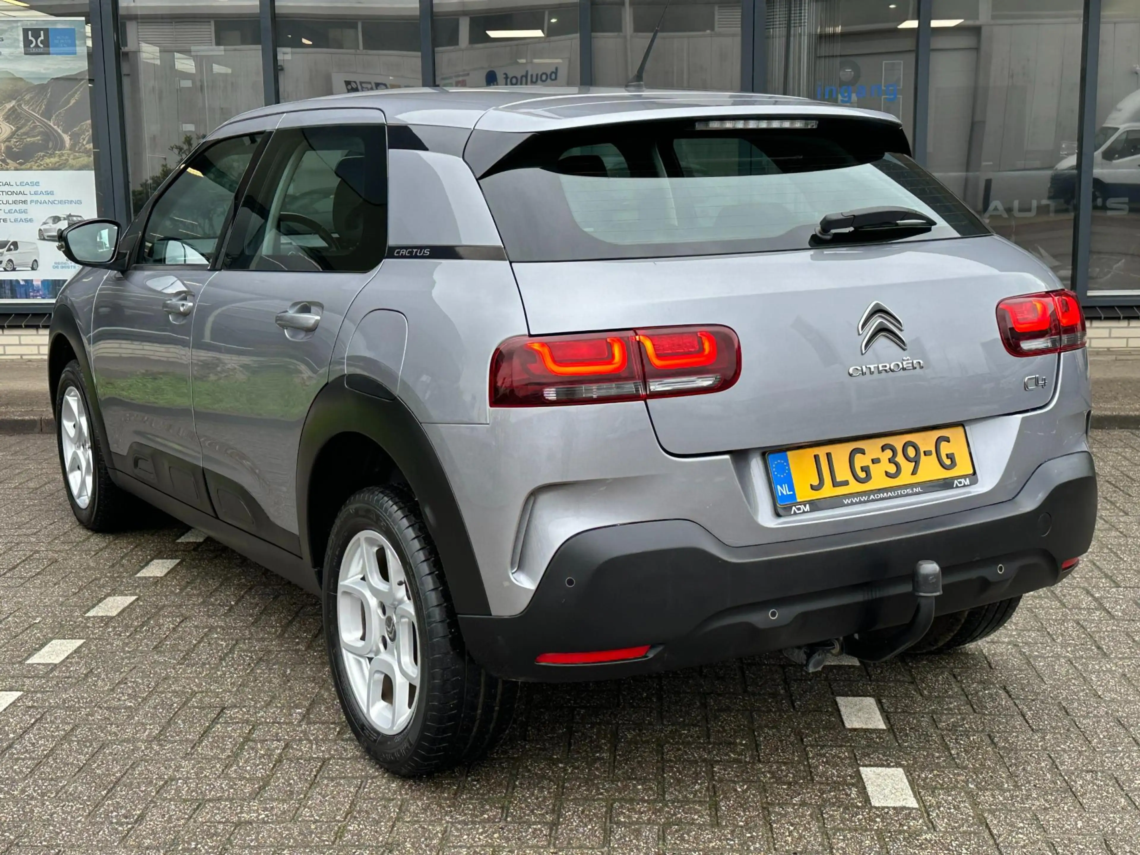 Citroen C4 Cactus 1.2 PureTech Feel — photo 2