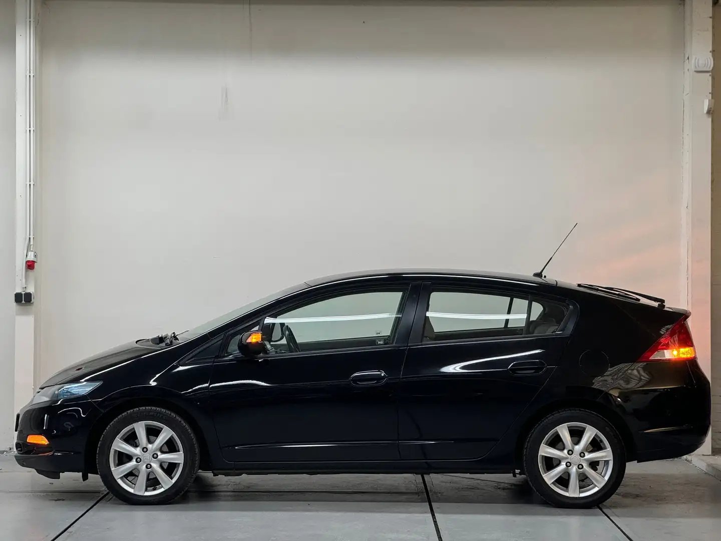 Honda Insight 1.3 Elegance Cruise Nieuwe Apk Чёрный - 2