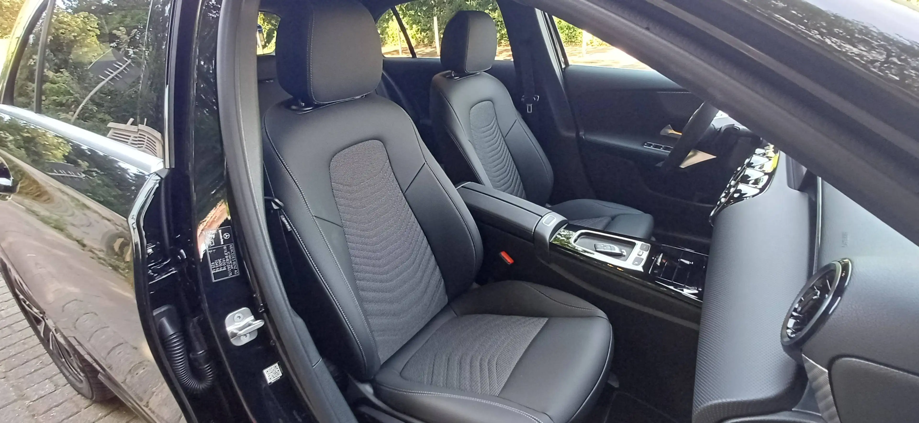 Mercedes-Benz A 200 A 200 Progressive Automatik-Klimaaut-Navi-Kamera-Leder-Sitz+Lenkradhzg-Alu — photo 12