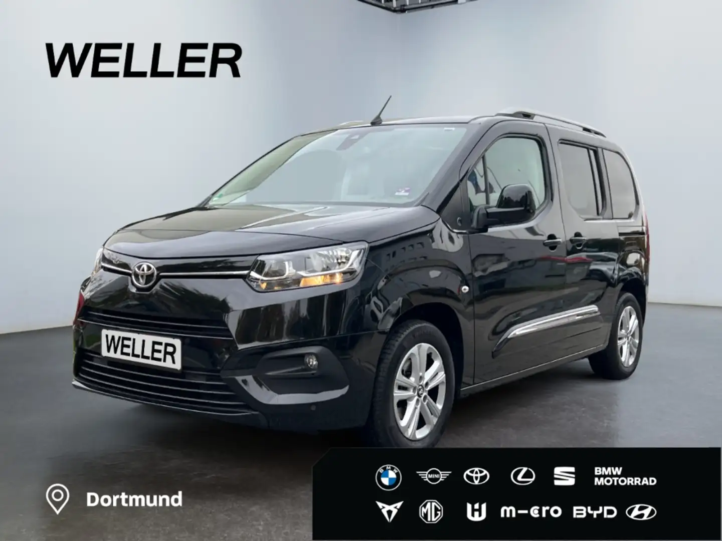 Toyota Proace City Verso 1.2 Turbo L1 Team D *Pano*Navi* Zwart - 1