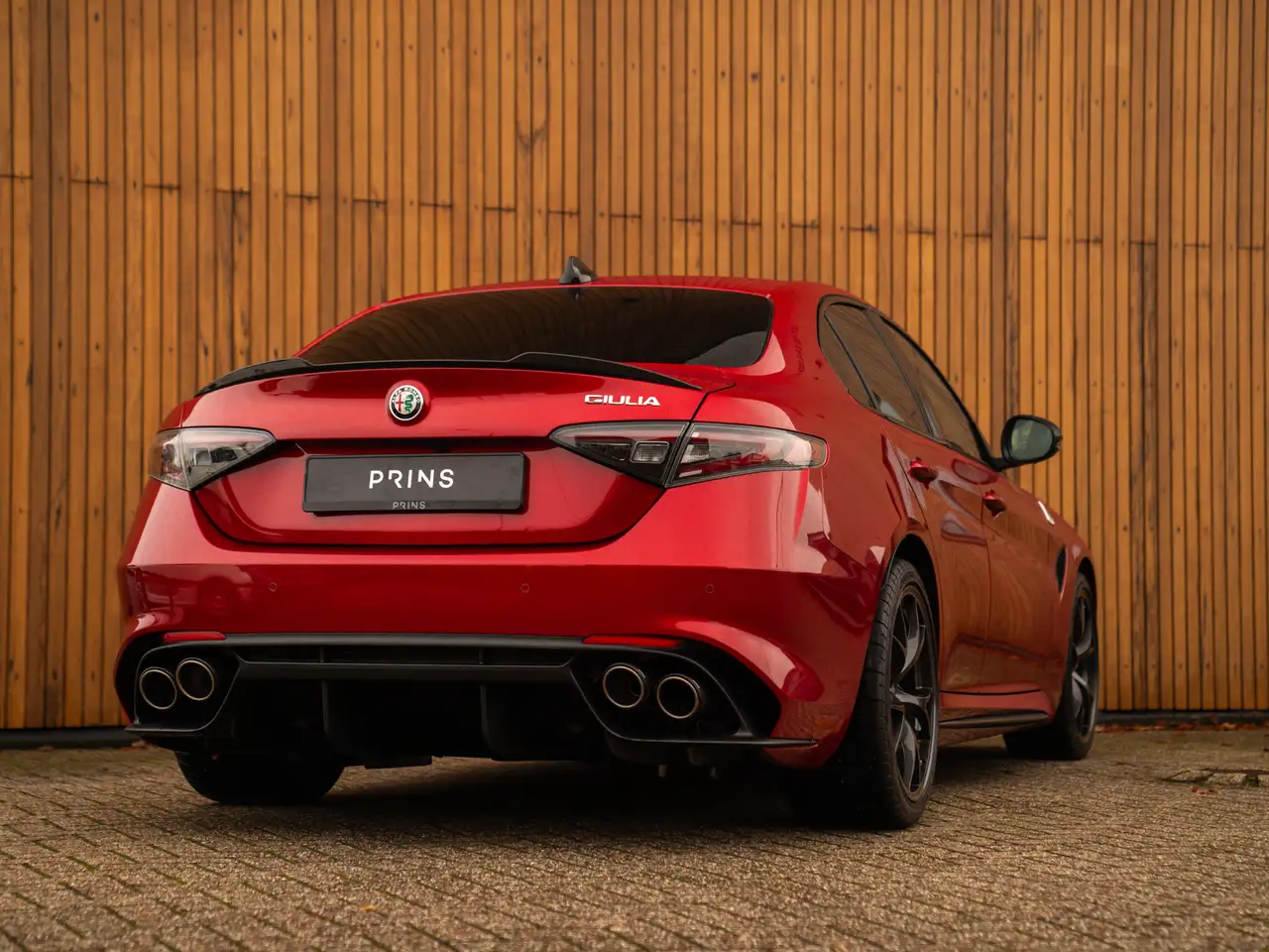 Alfa Romeo Giulia 2025 — фото 22