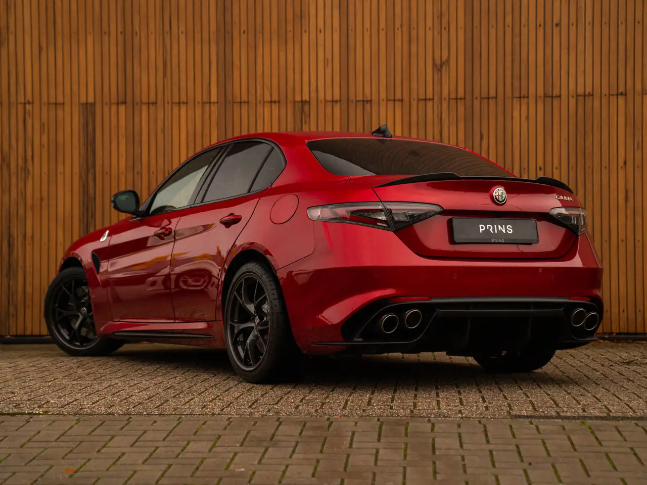Alfa Romeo Giulia 2025 — фото 25