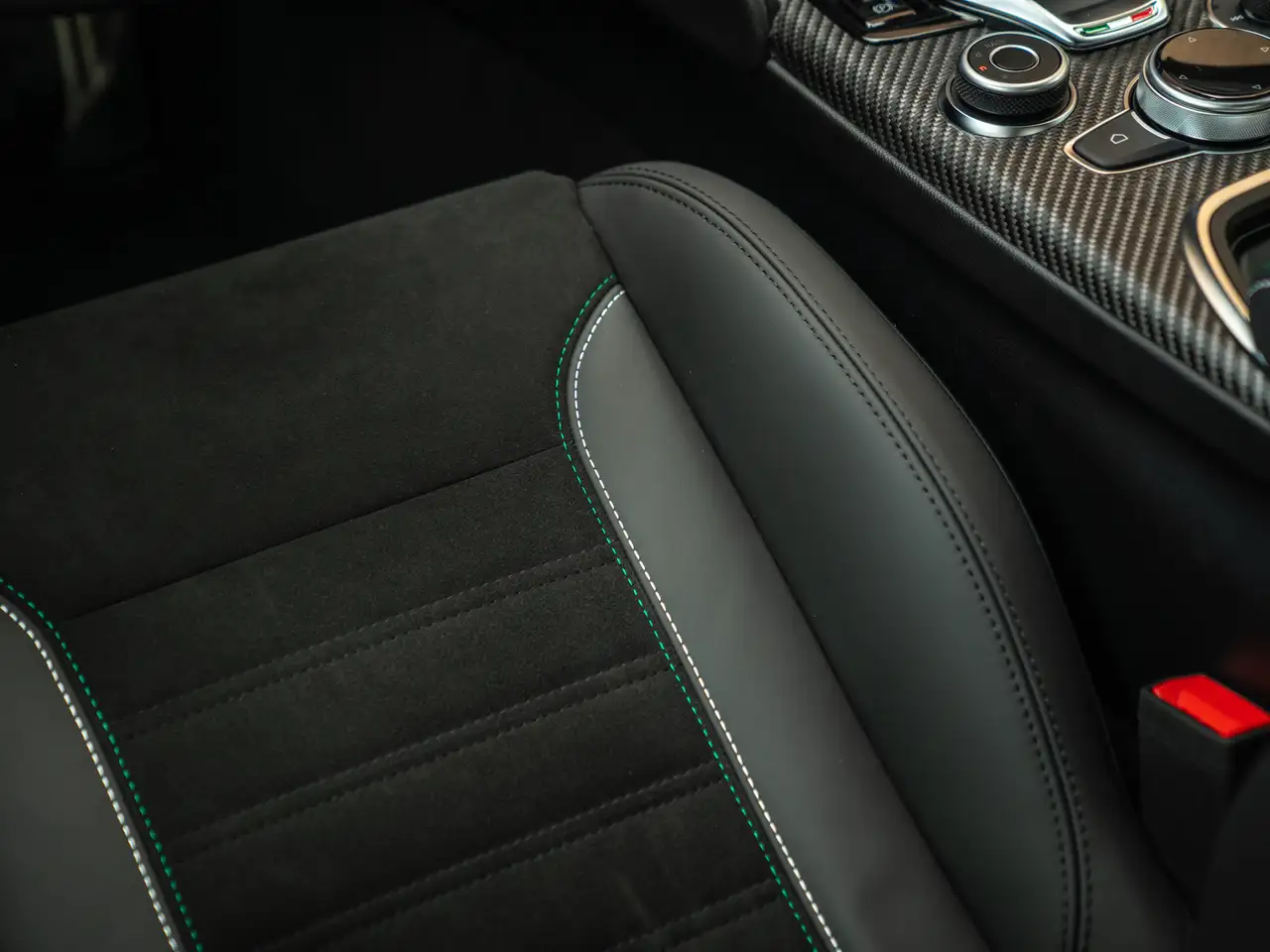Alfa Romeo Giulia 2025 — фото 32