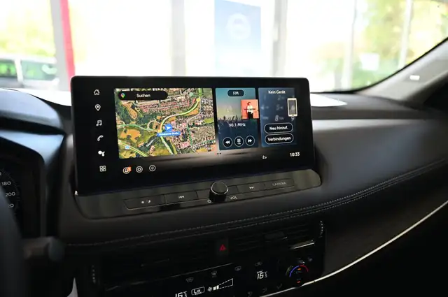 Nissan X-Trail view 16