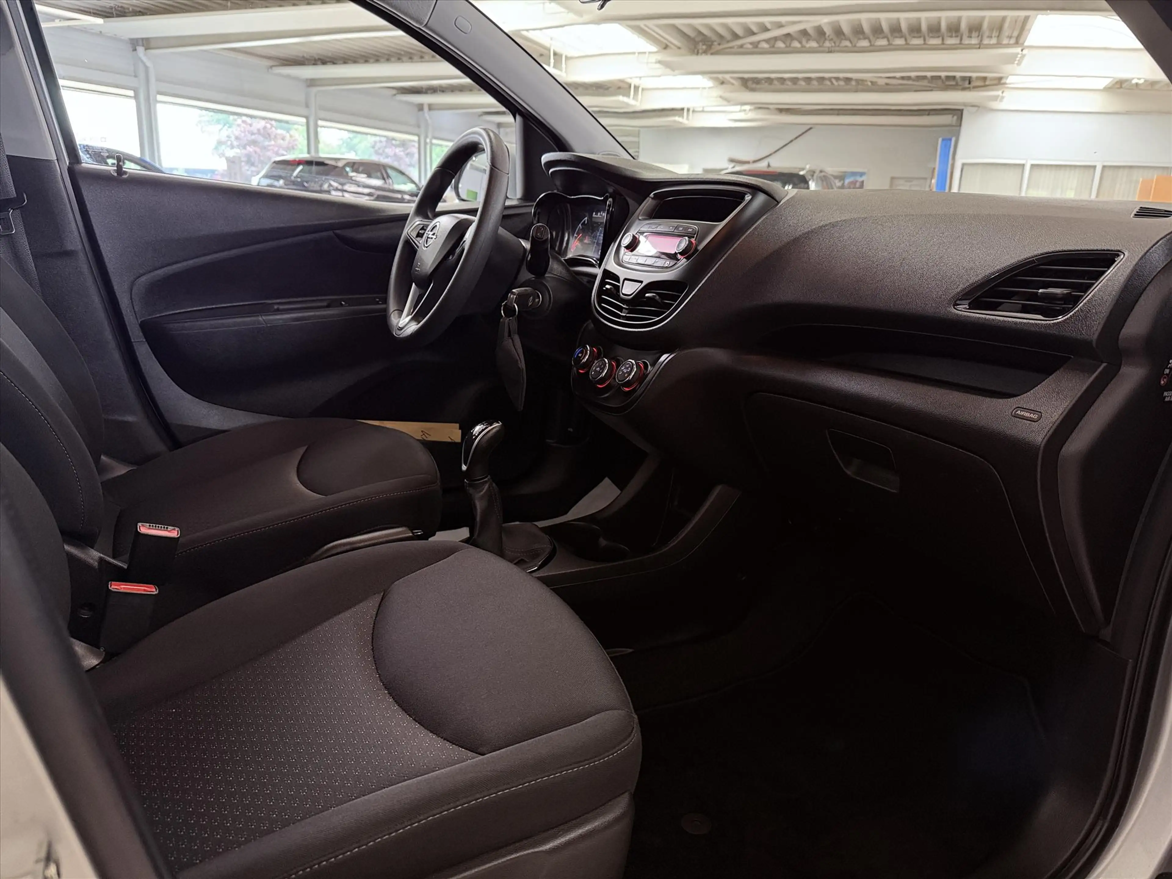 Opel Karl 1.0 ecoFLEX 75pk Edition *Airco/Cruise — photo 13