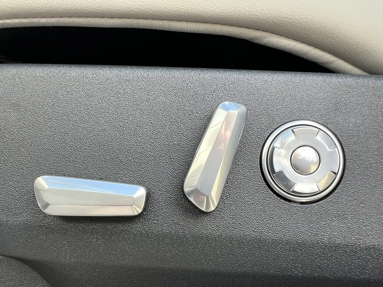 Lincoln Navigator снимка Lincoln Navigator