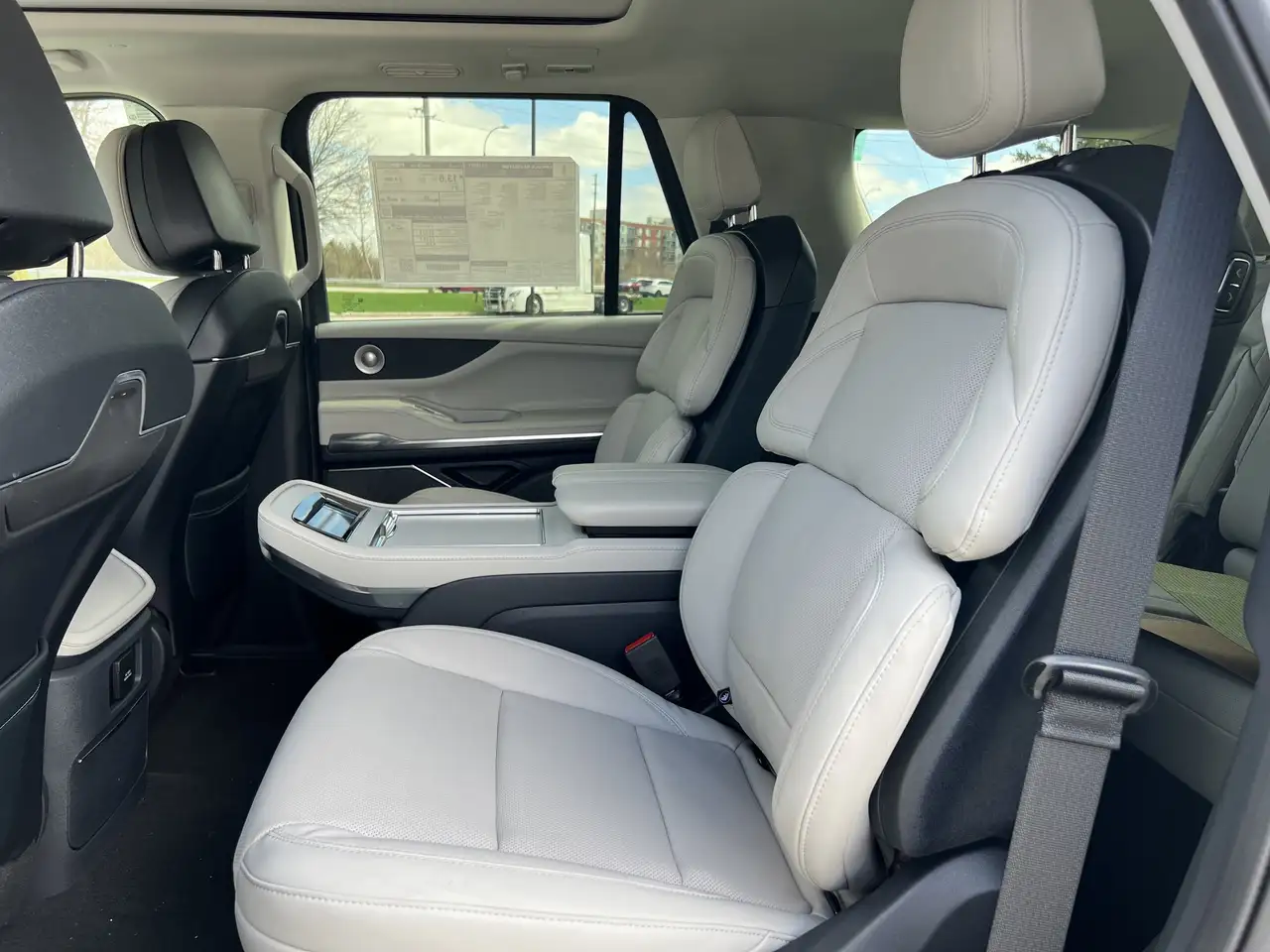 Lincoln Navigator снимка Lincoln Navigator
