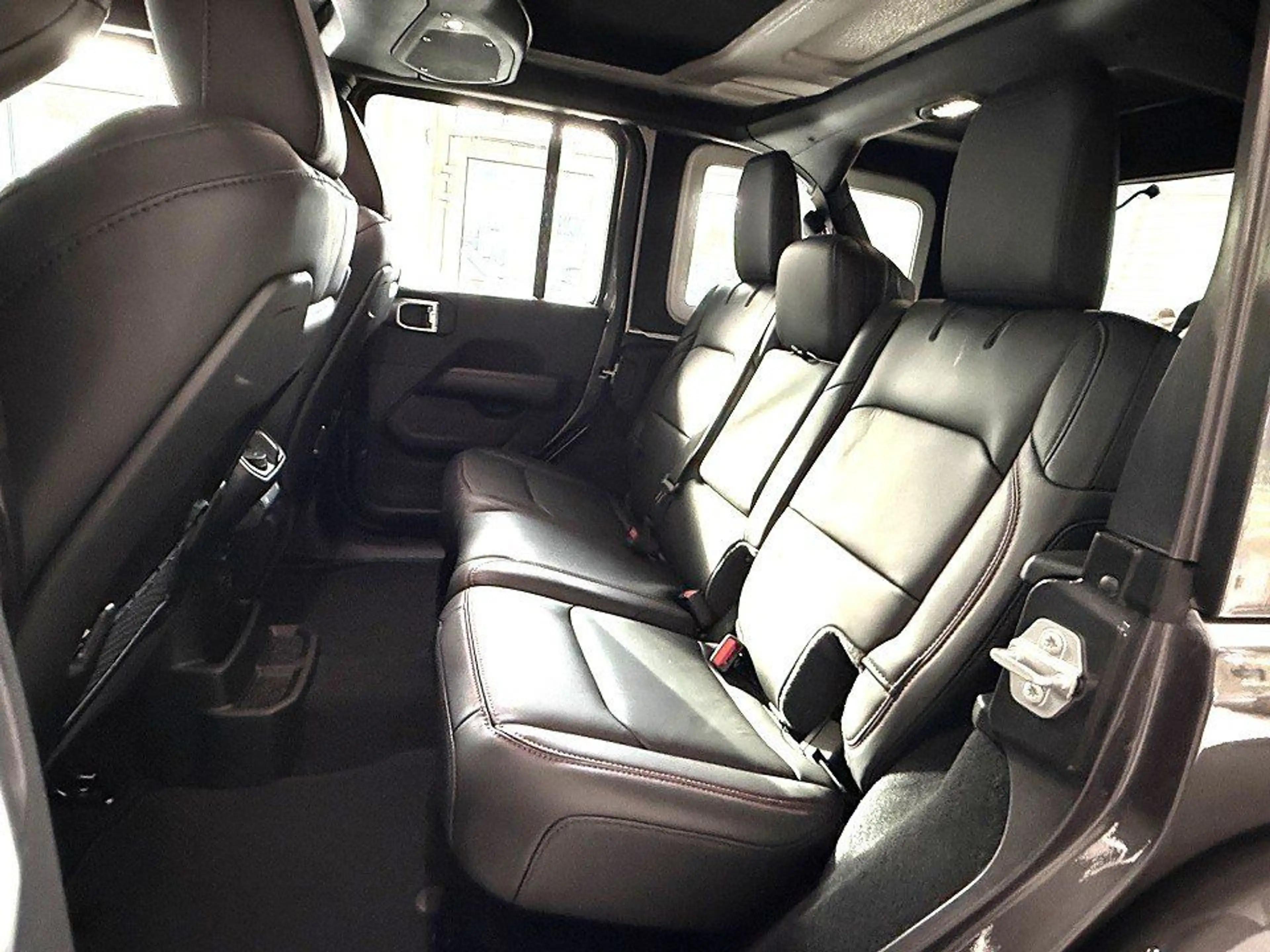 Jeep Wrangler 3.6 290PS Unlimited Rubicon X Warn-Wind — photo 9