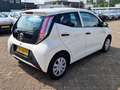 Toyota Aygo 1.0 VVT-i x-fun Bluetooth Airco Wit - thumbnail 4