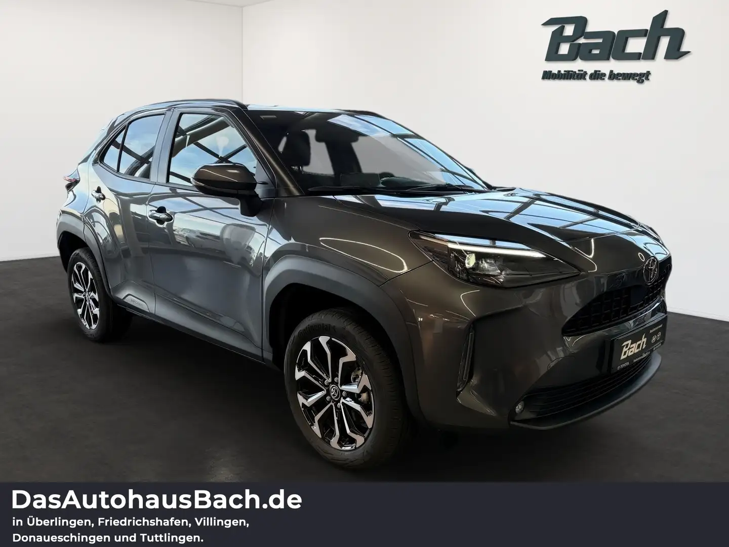 Toyota Yaris Cross - 1.5 l 4x2 HY Teamplayer Winter Grau - 2