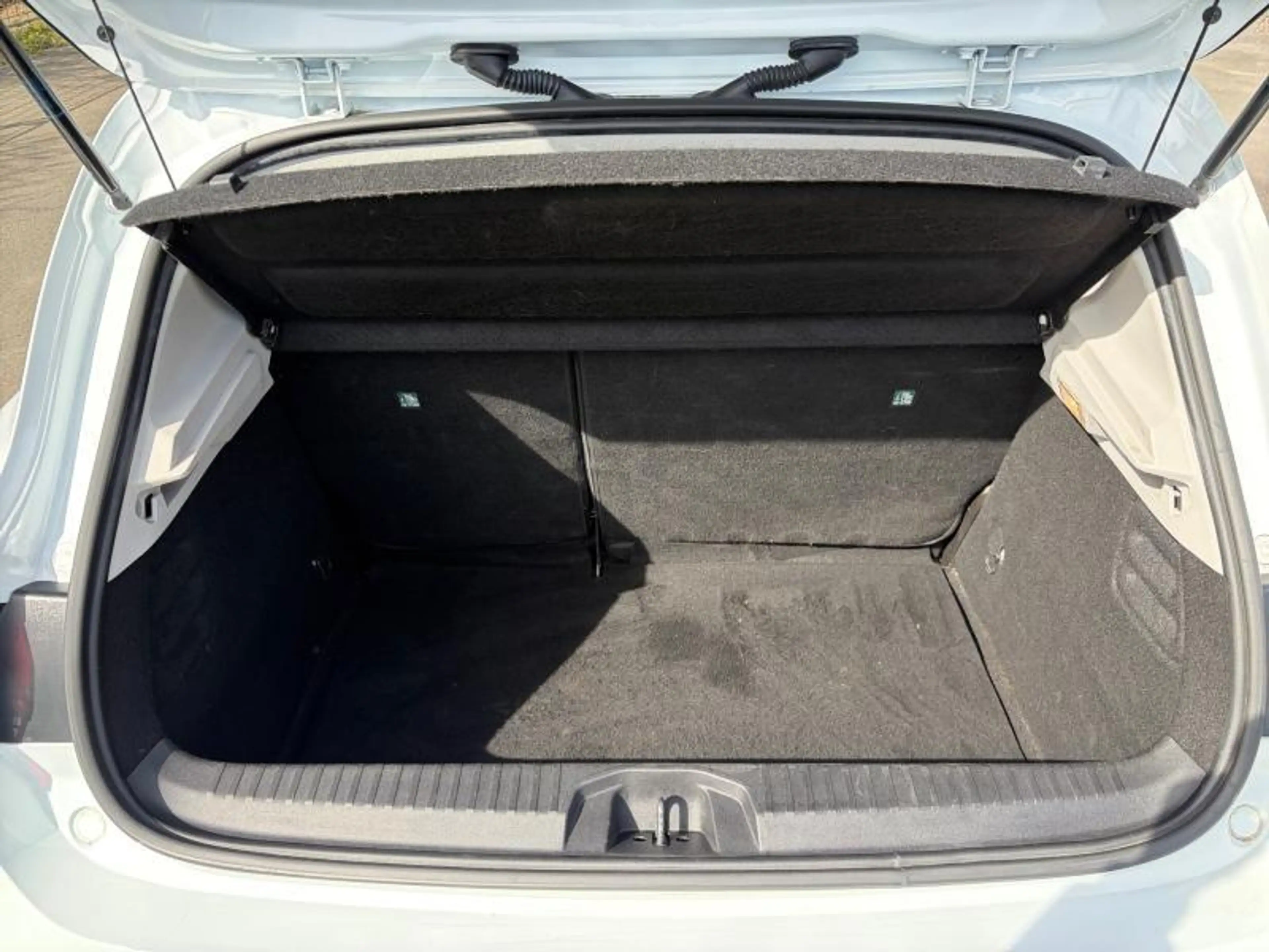 Renault Clio Limited 1.0TCe 67cv Blanc 03/21 Airco, Capteurs — photo 8