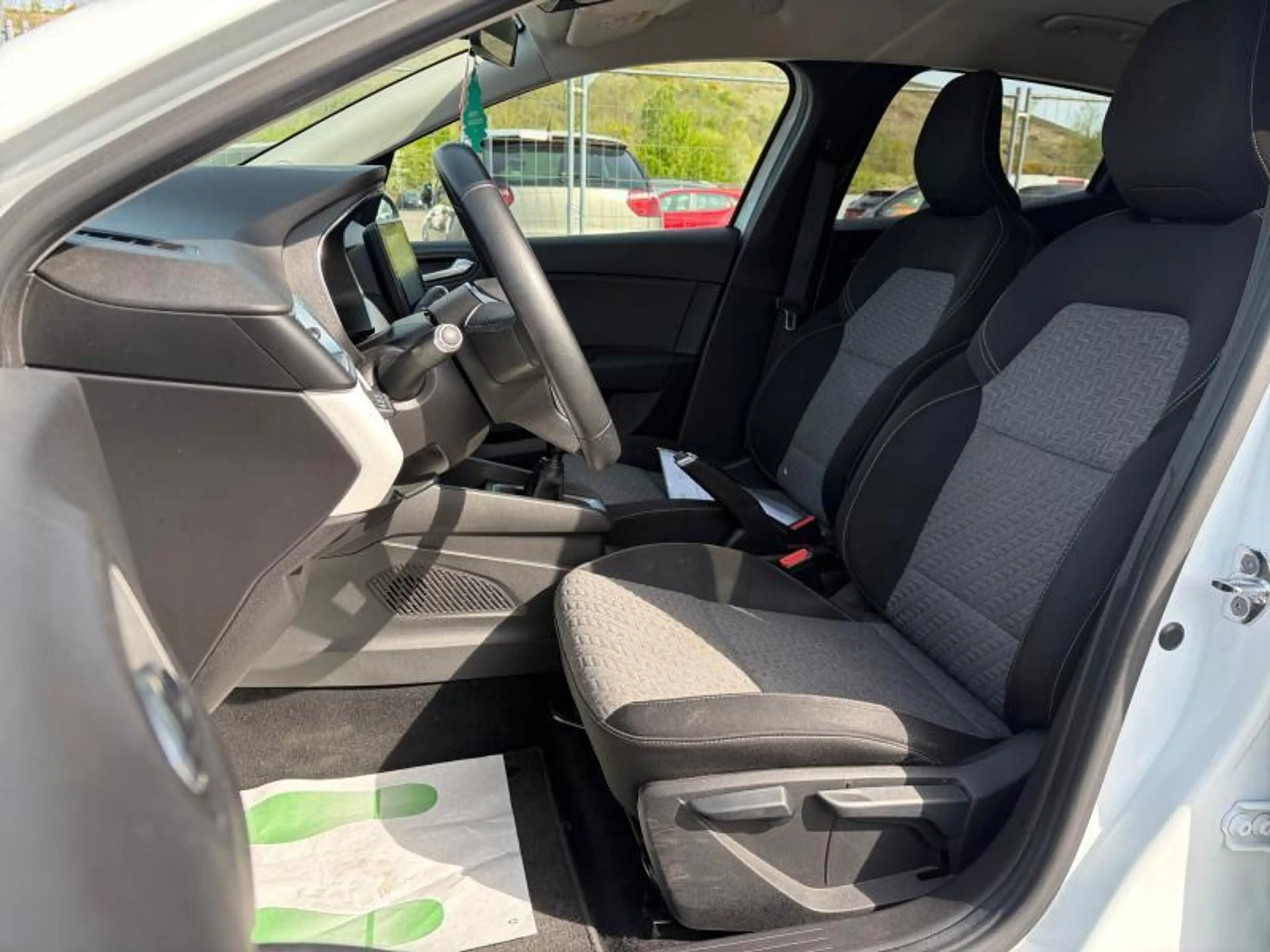 Renault Clio Limited 1.0TCe 67cv Blanc 03/21 Airco, Capteurs — photo 6