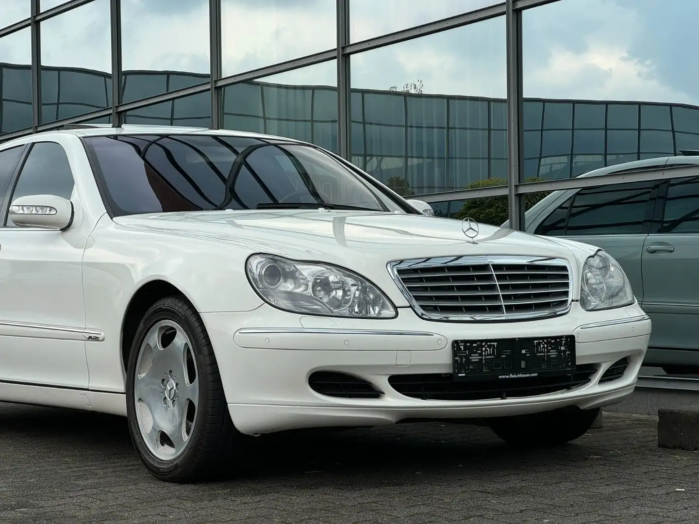 Mercedes-Benz S 600 S -Klasse S 600 L V12 Turbo Weiß - 1