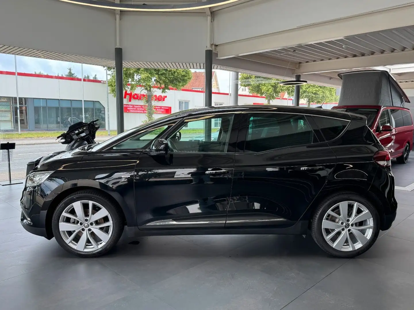 Renault Scenic IV 1.3 Limited Kamera/NAVI/SHZ/2.Hd/W+S/ Noir - 2