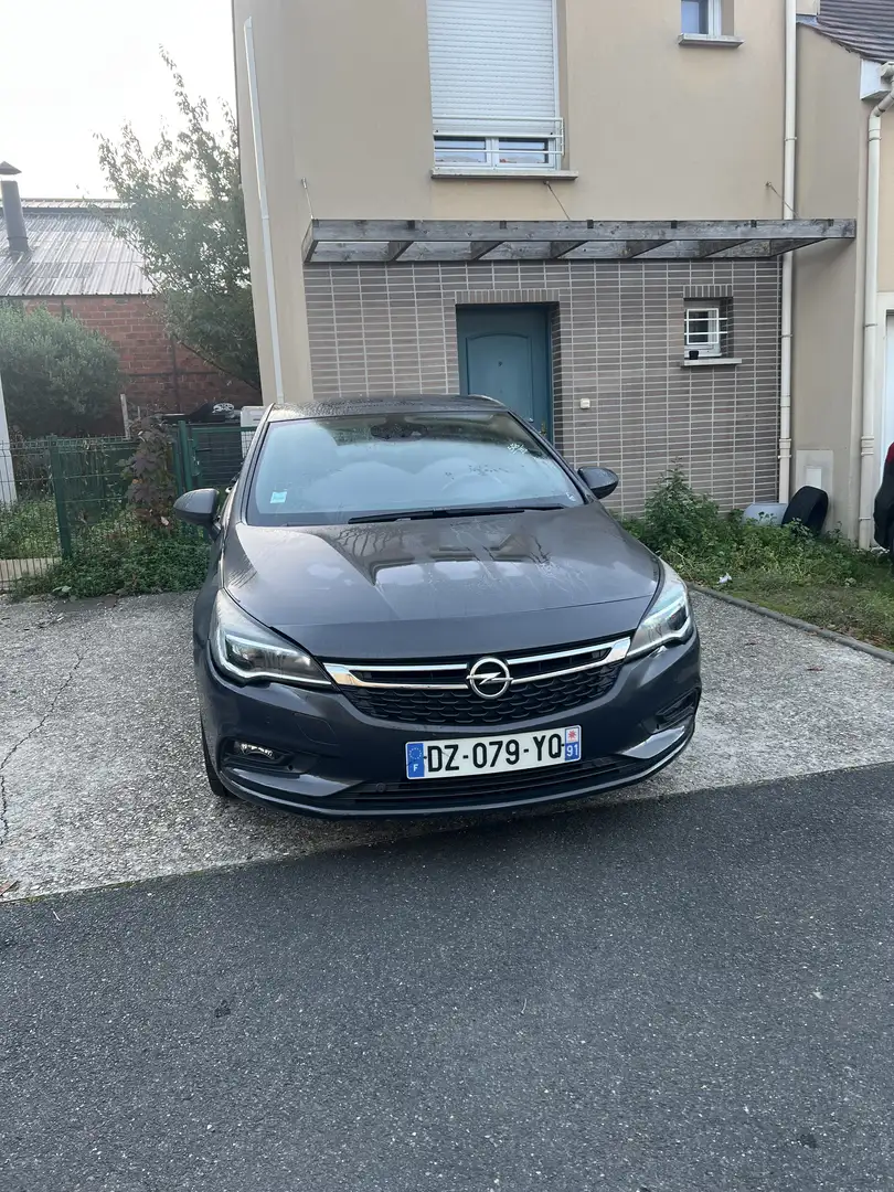 Opel Astra 1.6 CDTI 136 ch Start/Stop Dynamic - 2