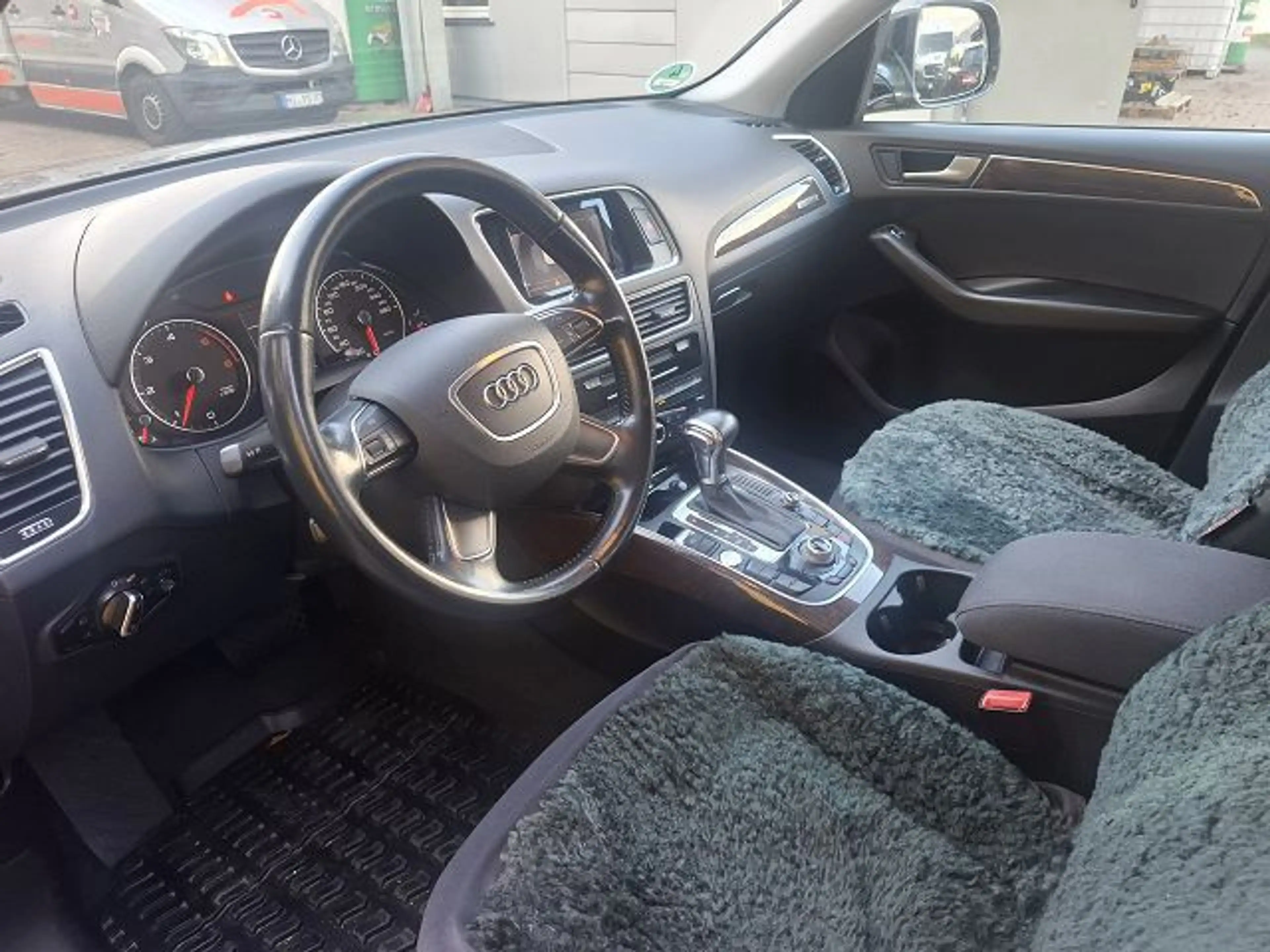 Audi Q5 2.0 TDI 140 kW quattro,Navi,Zahnriemen neu — photo 12