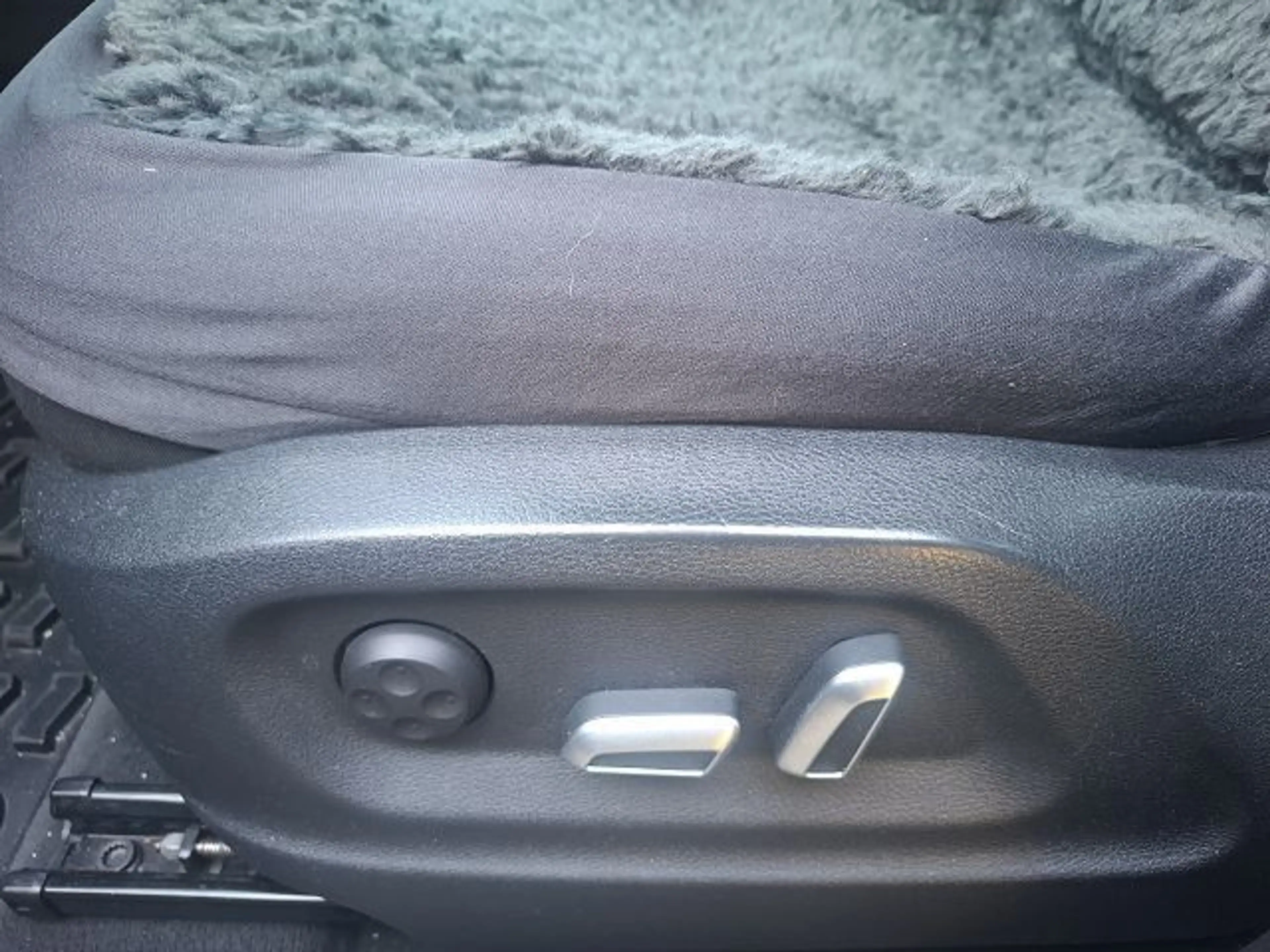 Audi Q5 2.0 TDI 140 kW quattro,Navi,Zahnriemen neu — photo 14