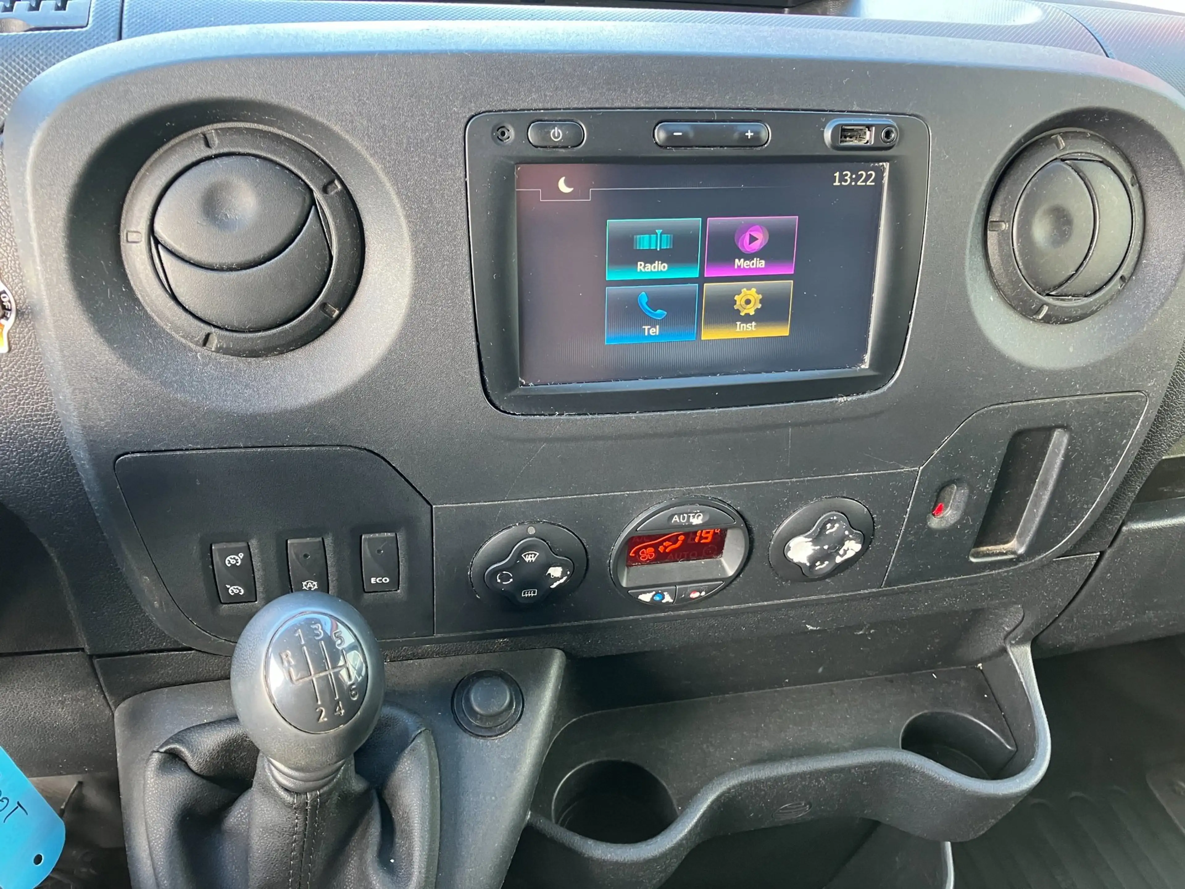 Opel Movano 2.3 CDTI BiTurbo L2H2 Start/Stop — photo 15