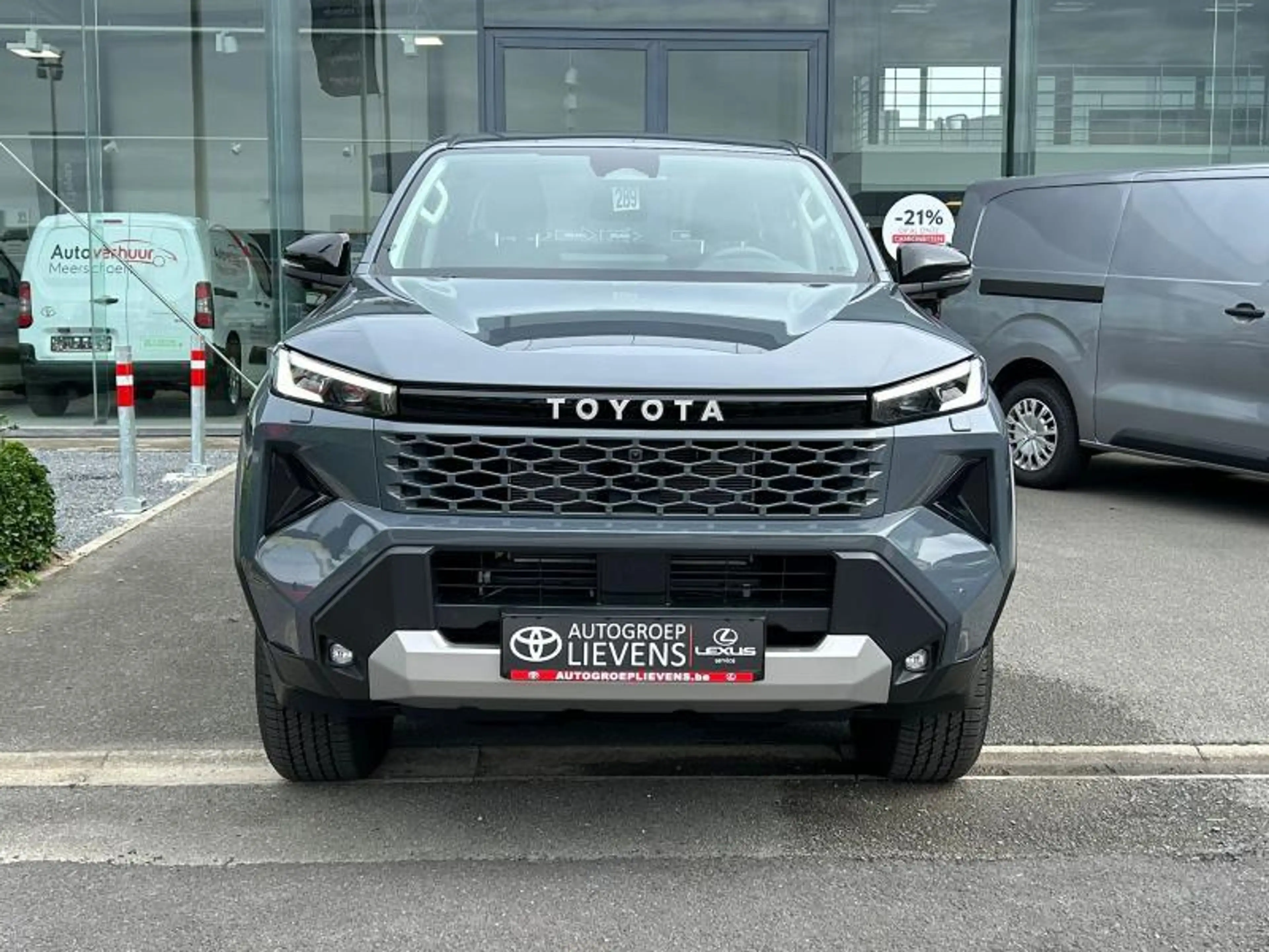 Toyota Hilux 2.8D MHEV STYLE INCL HARD TOP — photo 2