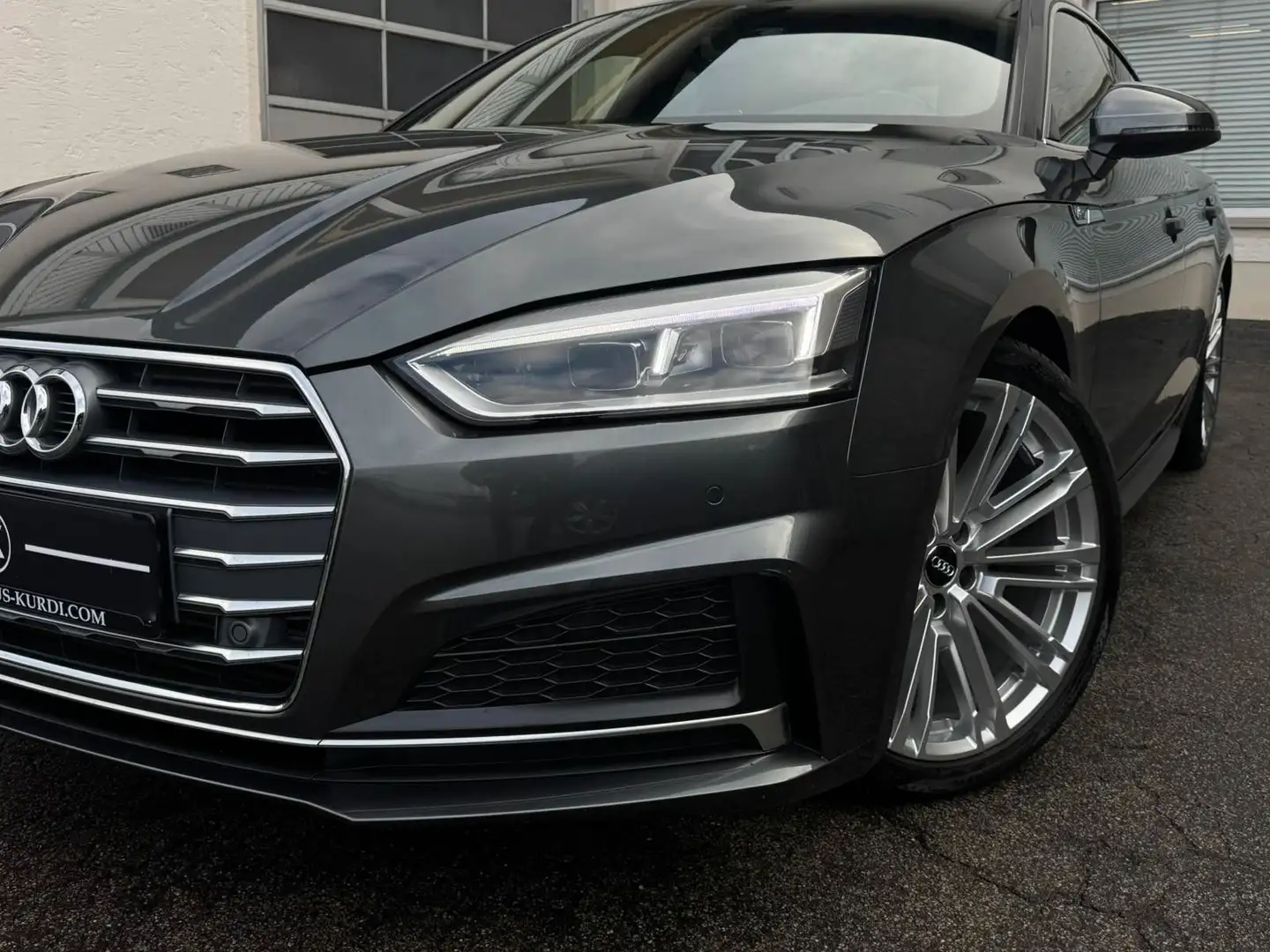 Audi A5 SB 40TFSI 3xS line CARPLAY VIRTUAL LED TEMPO Grau - 2
