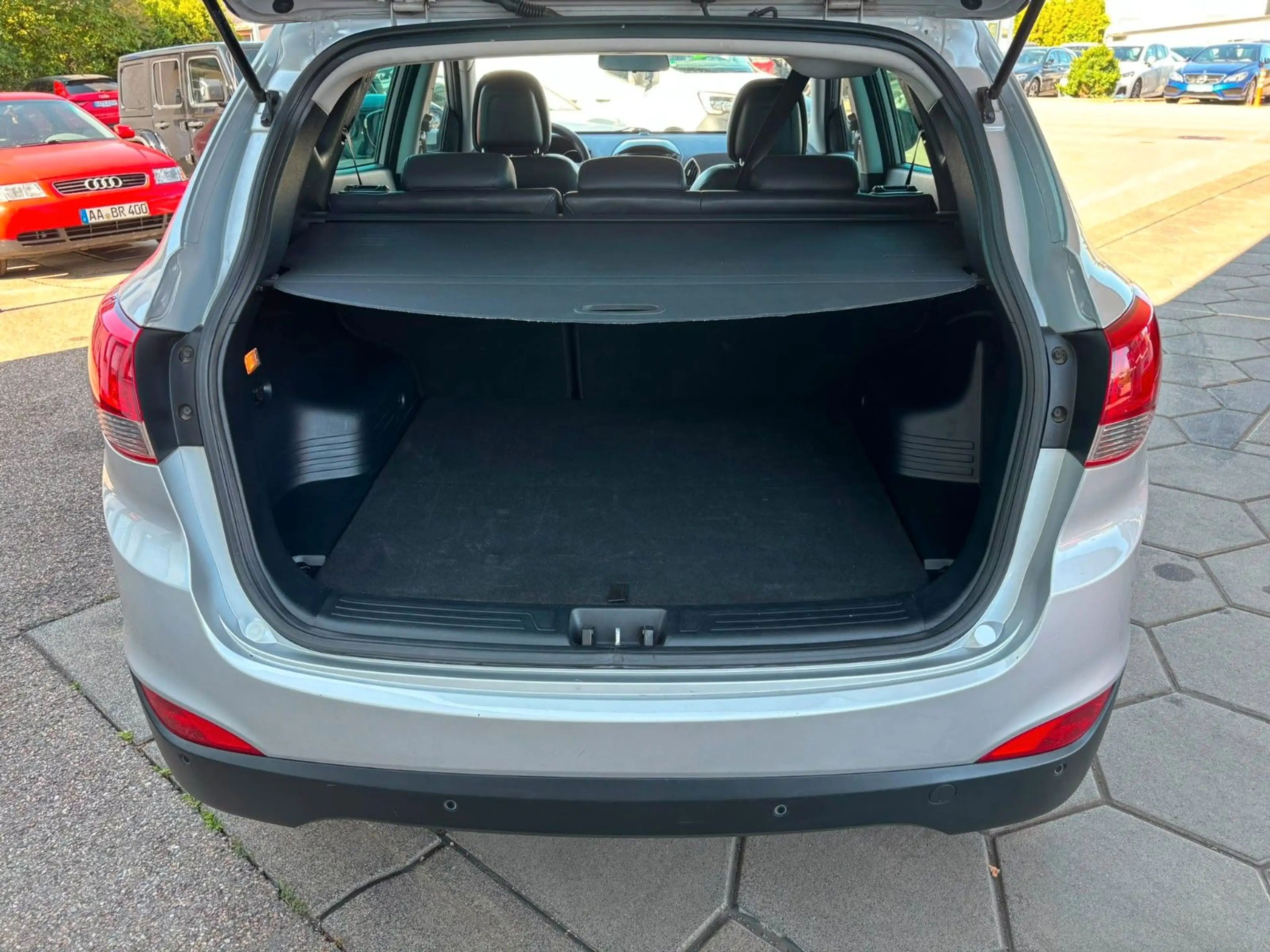 Hyundai iX35 Style *Klima/SHZ/Tempomat* — photo 13