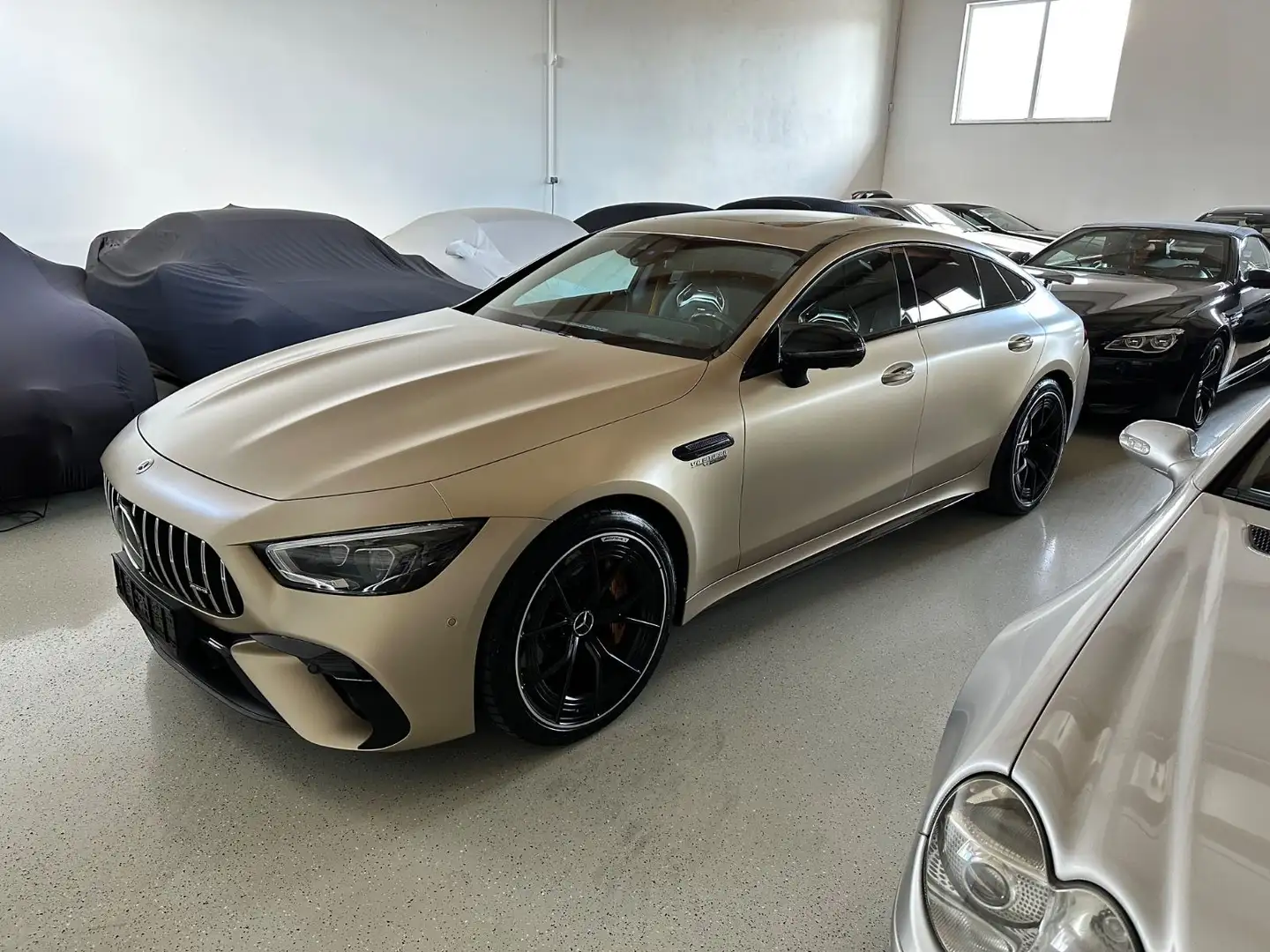 Mercedes-Benz AMG GT 63 S E Perfo CARBON I+II MAGNO HIGH-CLASS Zlatá - 2