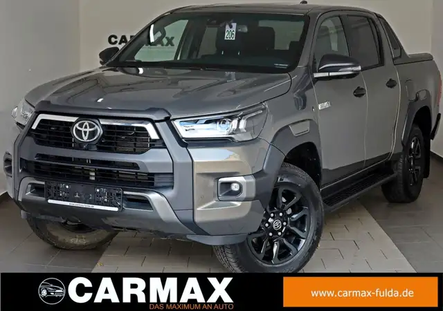 Toyota Hilux 2.8 D-4D Invincible Sport,ACC,AHK