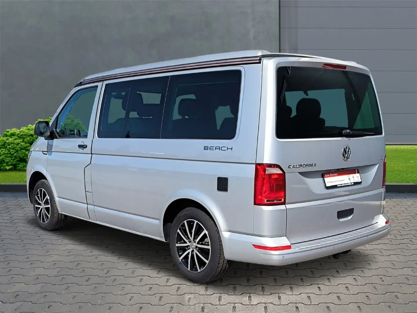Volkswagen T6 California Beach 2.0 TDI AHK Navi Standheizung Šedá - 2