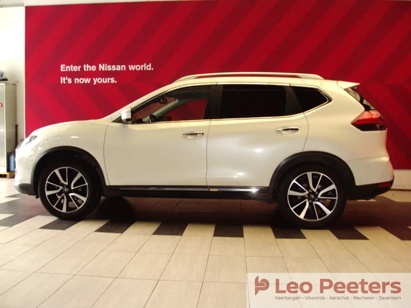 Nissan X-Trail 1.6dCi TEKNA 6MT Blanc - 2