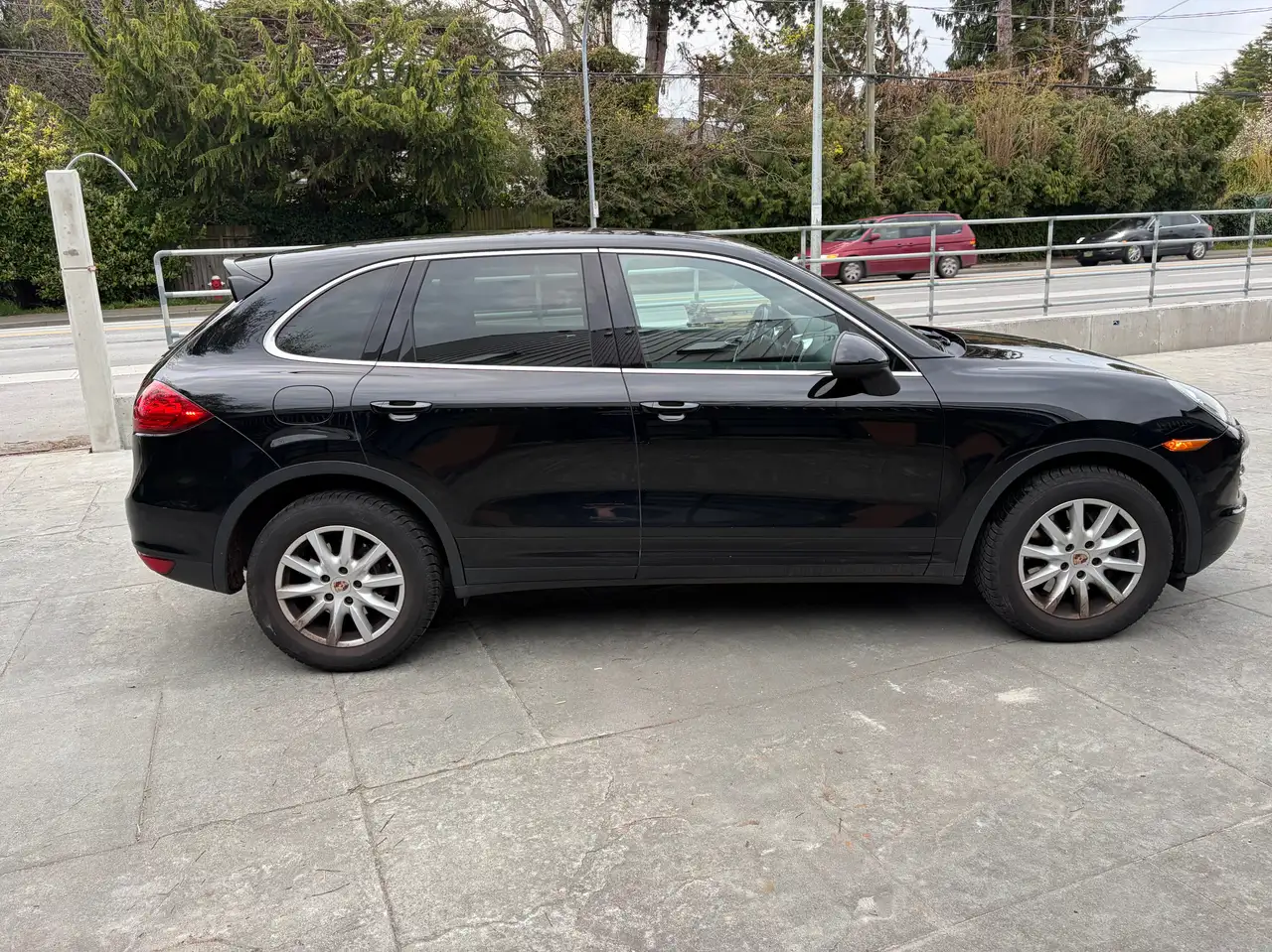 Porsche Cayenne снимка Porsche Cayenne