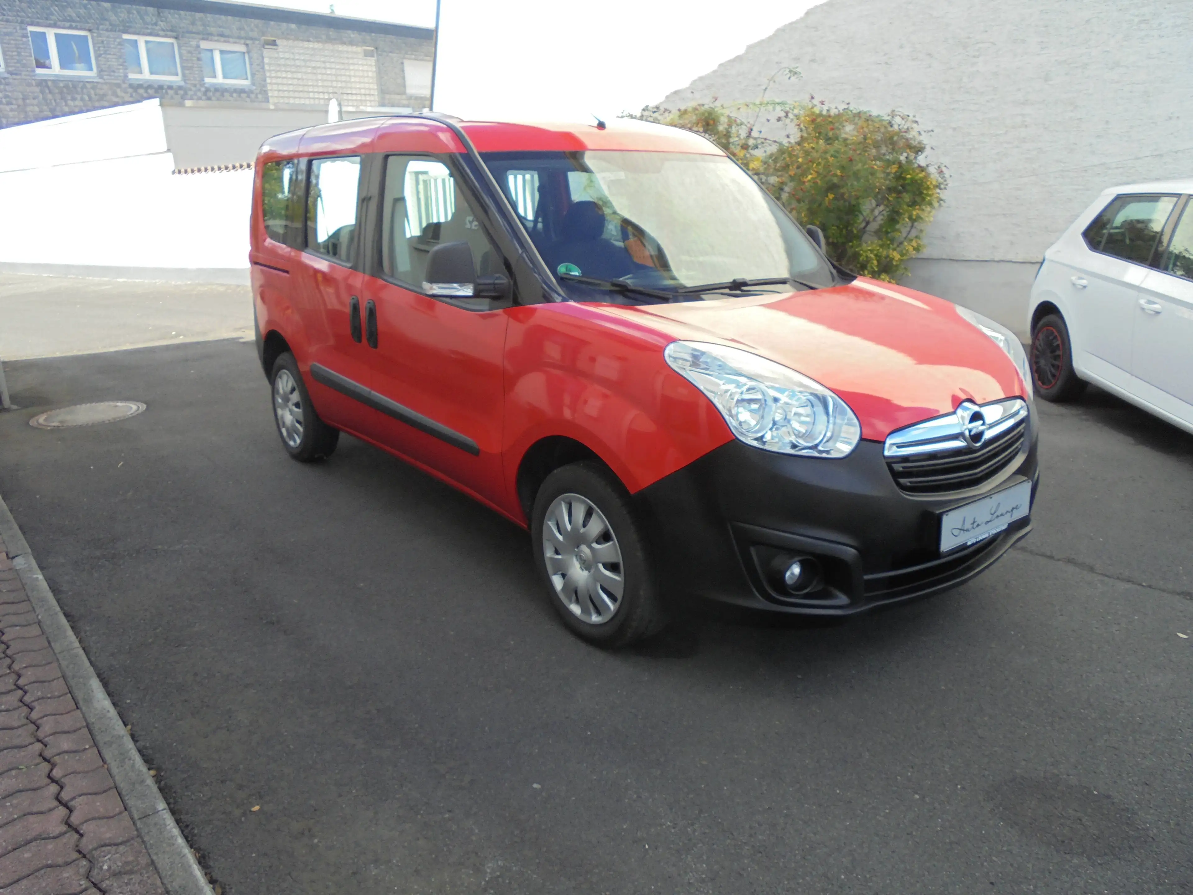 Opel Combo Selection 2XSchiebetüre*Klima*SHZ*PDC*Zahnriemen neu*achtfach bereift