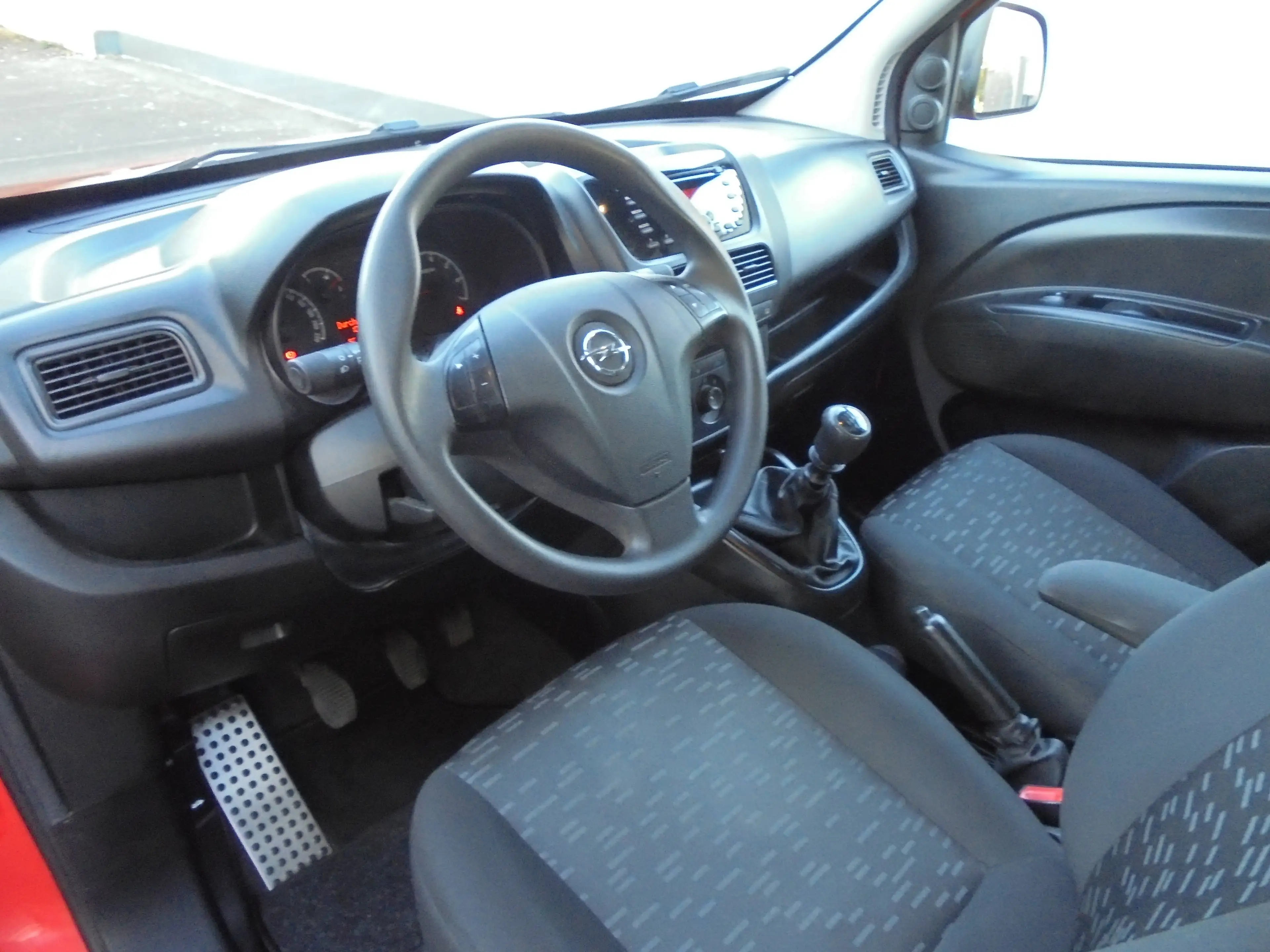Opel Combo Selection 2XSchiebetüre*Klima*SHZ*PDC*Zahnriemen neu*achtfach bereift — photo 20