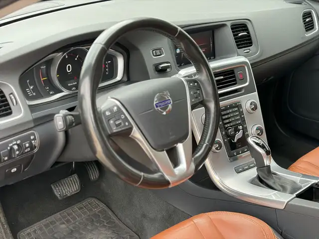 Volvo V60 view 9