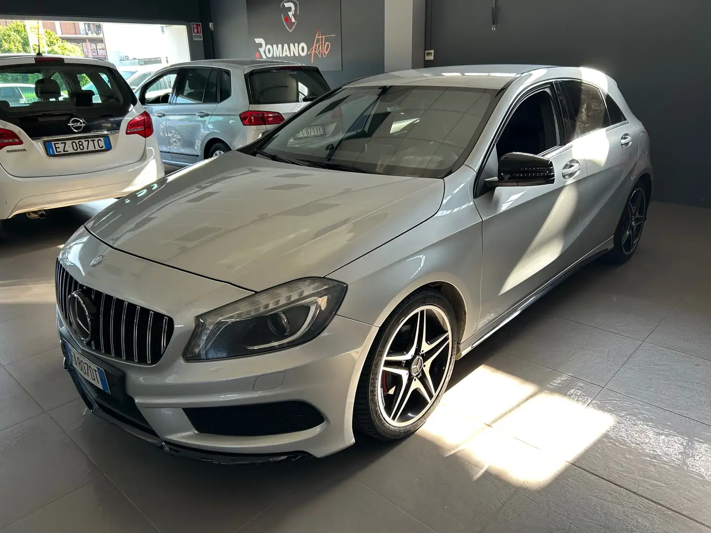 Mercedes-Benz A 200 Premium my16 Grigio - 2