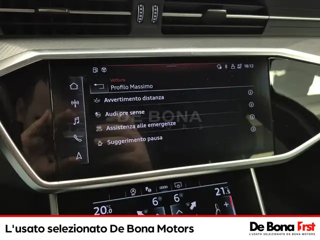 Audi A6 view 16