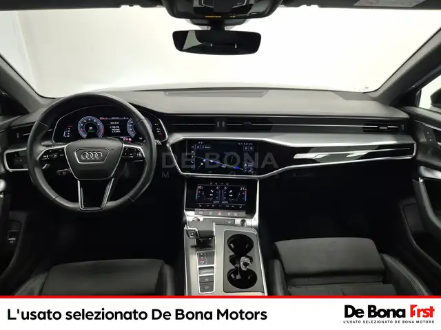 Audi A6 view 9
