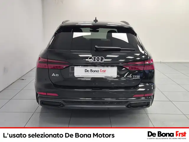 Audi A6 view 5