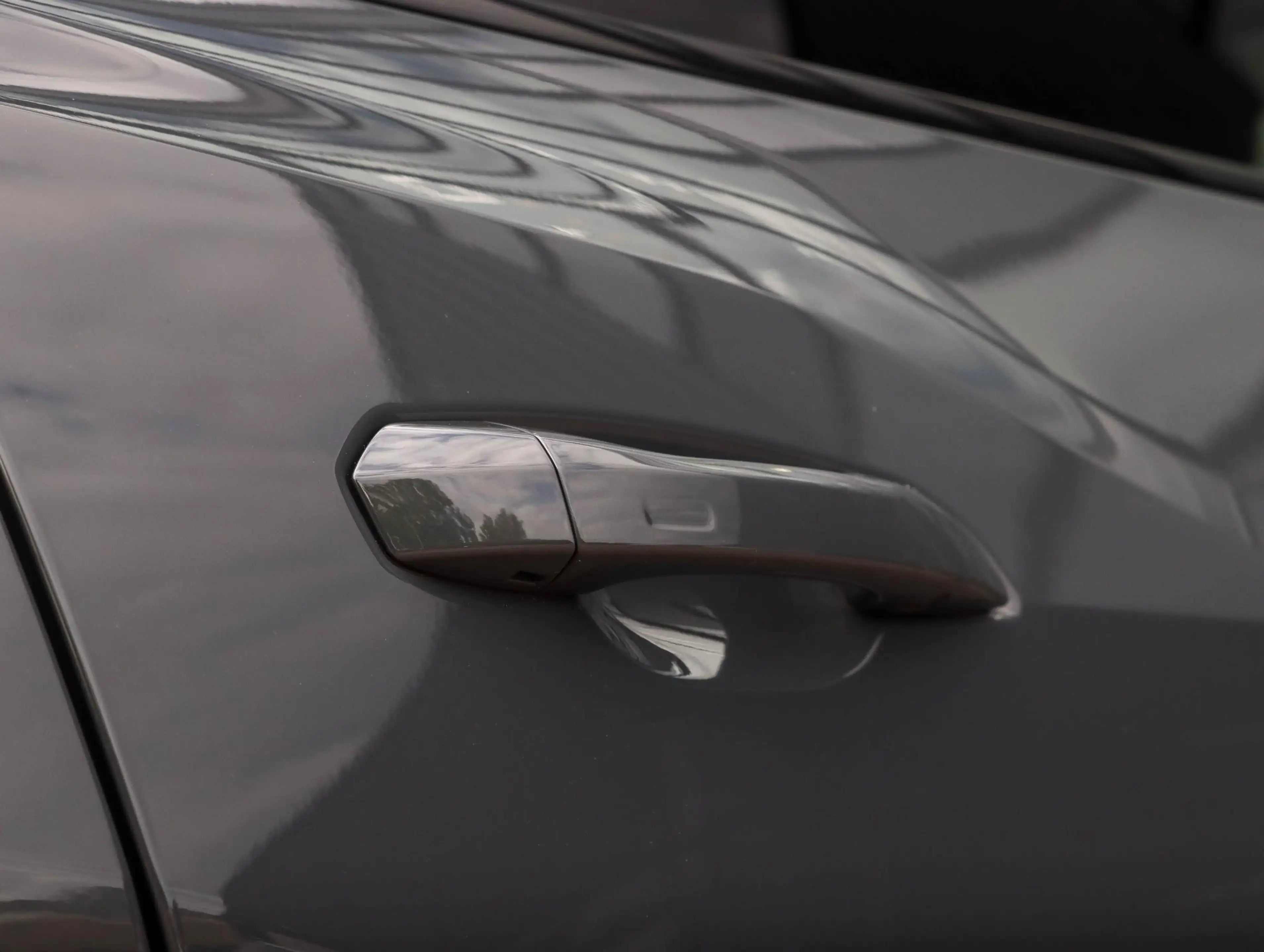 Audi Q8 e-tron 55 quattro S Edition 115 kWh 20 Inch | NL-auto — photo 14