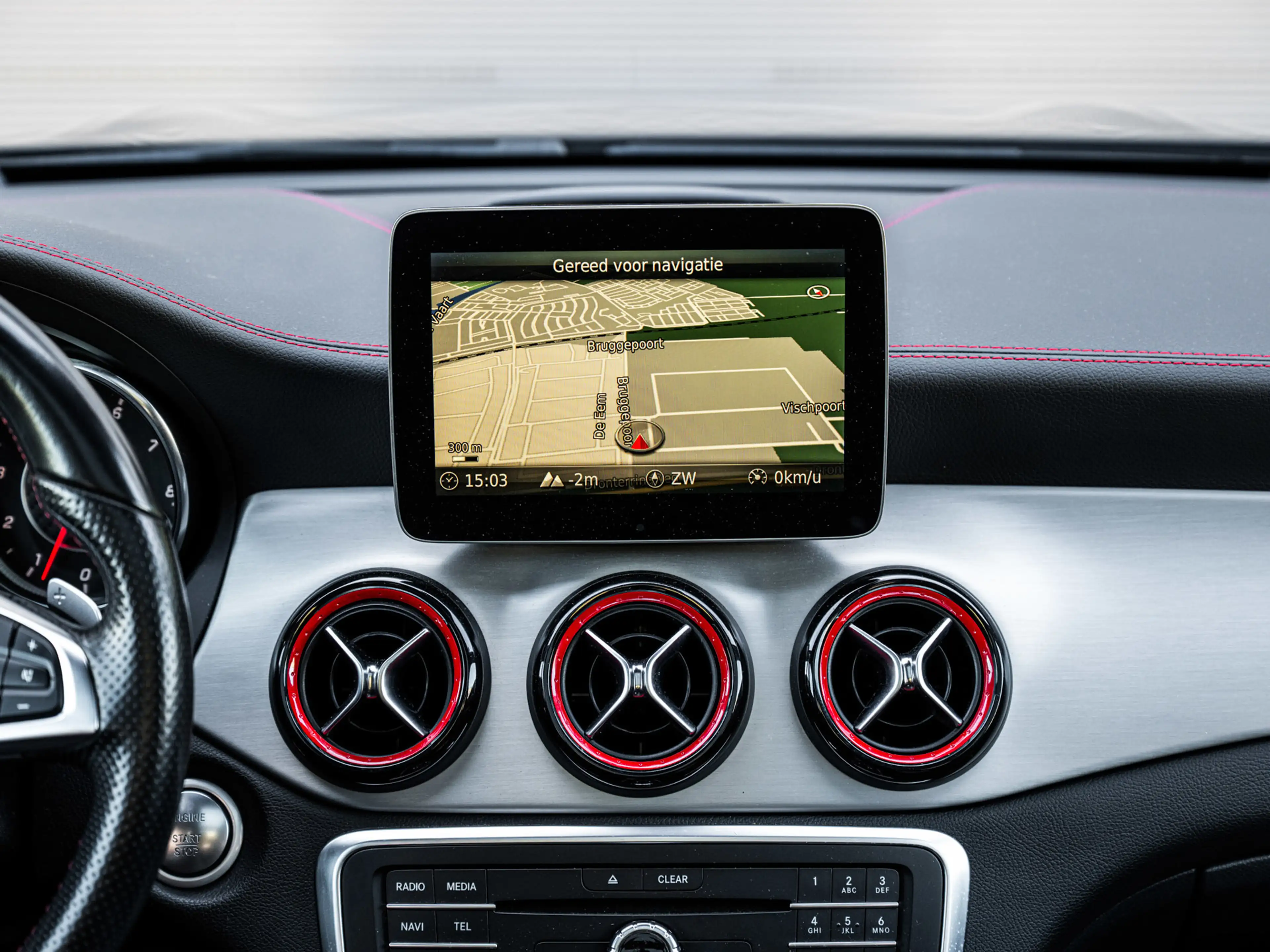 Mercedes-Benz GLA 45 AMG 4MATIC Premium — photo 10