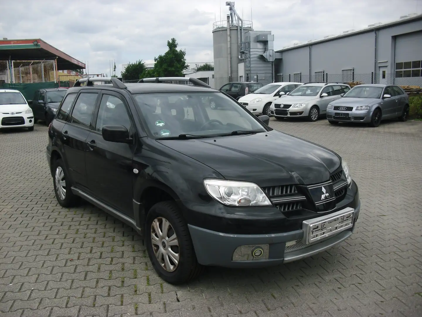 Mitsubishi Outlander Noir - 1
